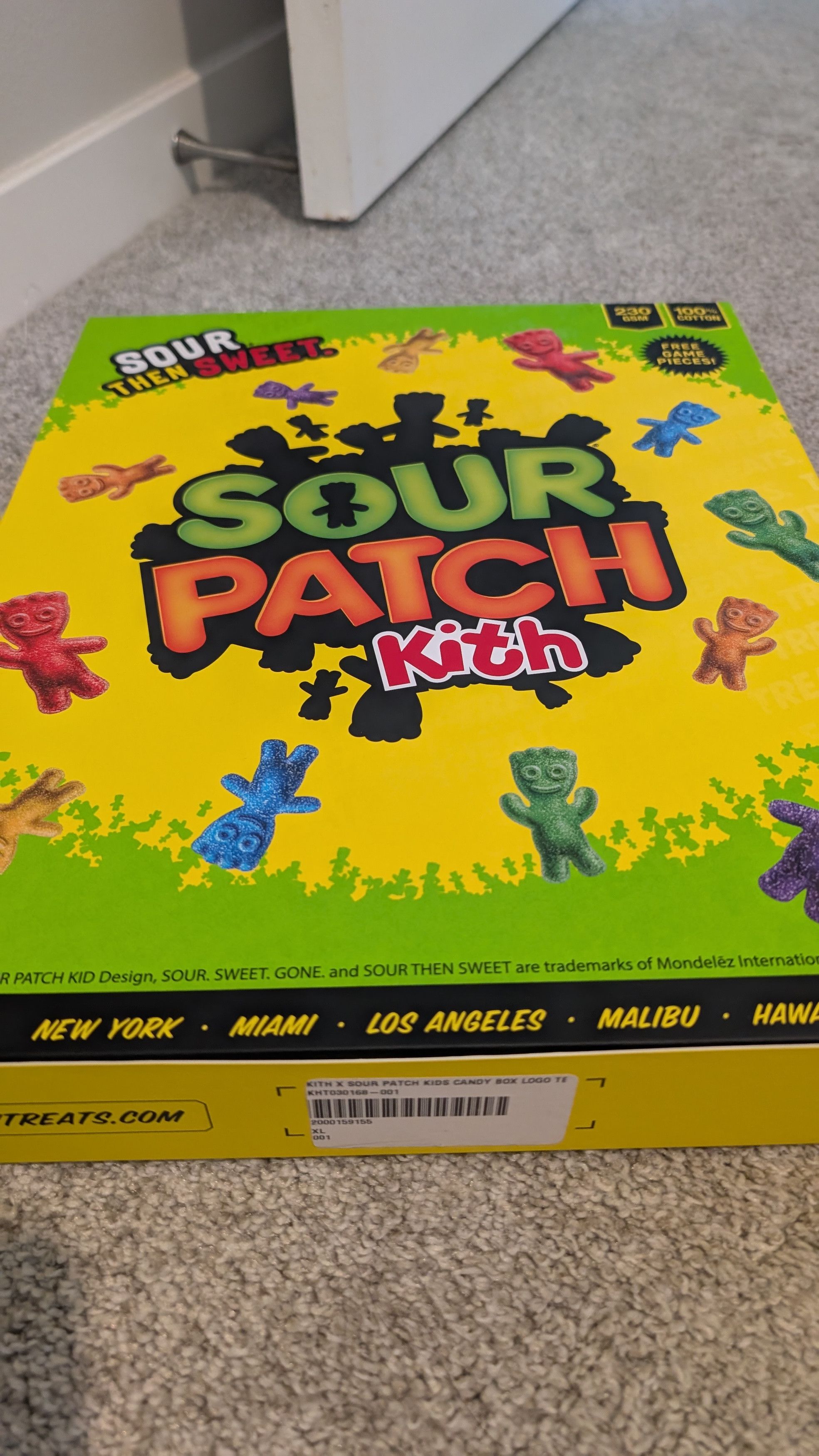 Kith Kith Sour Patch Candy Box Logo Tee (BLACK) Size US XL / EU 56 / 4 - 3 Thumbnail
