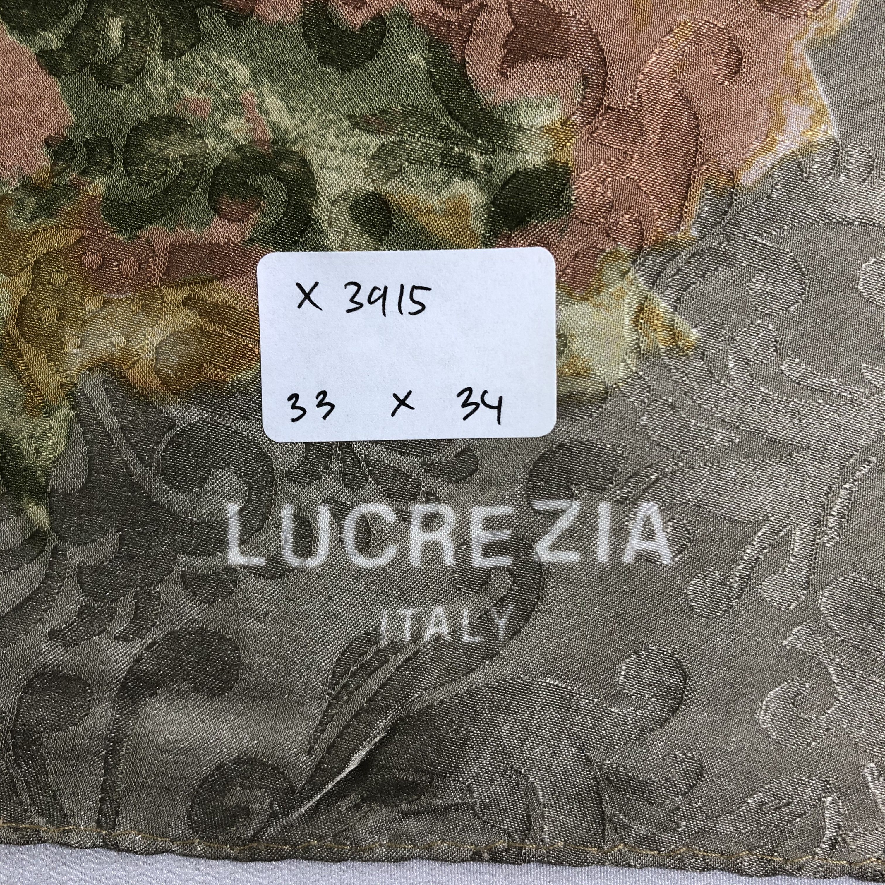 Vintage Vintage Lucrezia Silk Scarf Size ONE SIZE - 7 Thumbnail