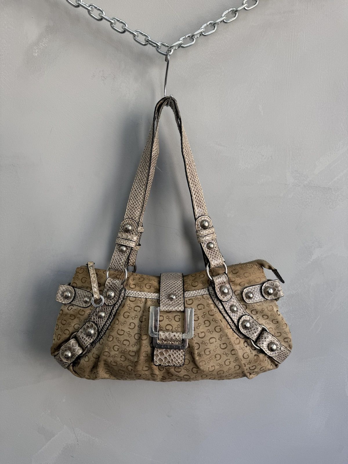 Guess × Vintage Vintage Archival Rare Guess Handbag with many zips Y2K Size ONE SIZE - 1 Thumbnail