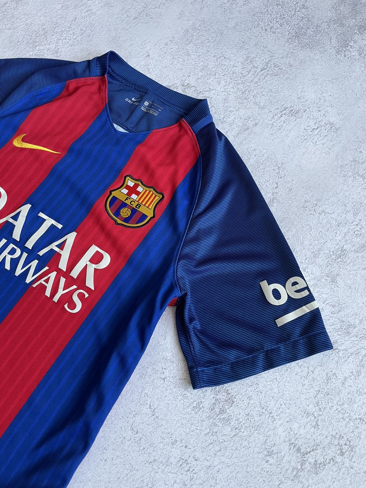 Nike Nike FC Barcelona 2016/2017 Home Soccer Jersey Kit S Size US S / EU 44-46 / 1 - 2 Thumbnail
