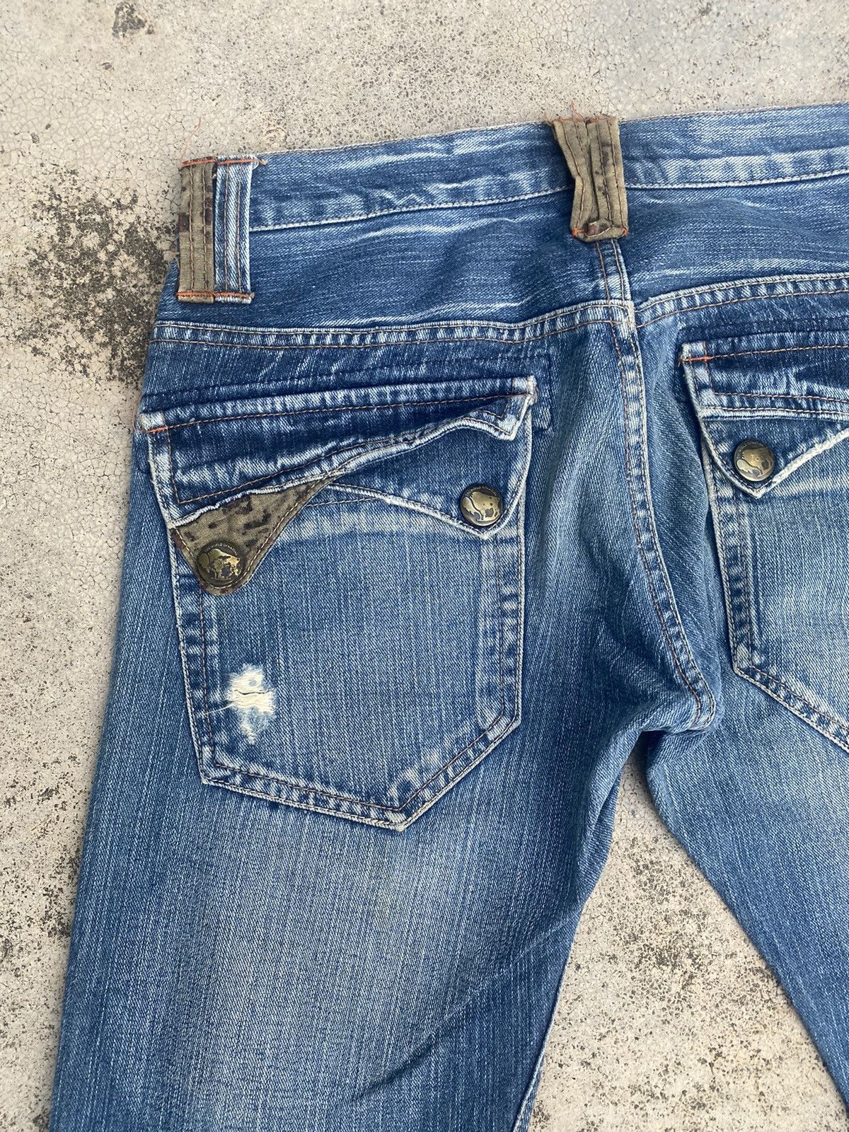 Japanese Brand Flare Jeans Root Three Distressed Fade Bootcut Size US 30 / EU 46 - 22 Thumbnail