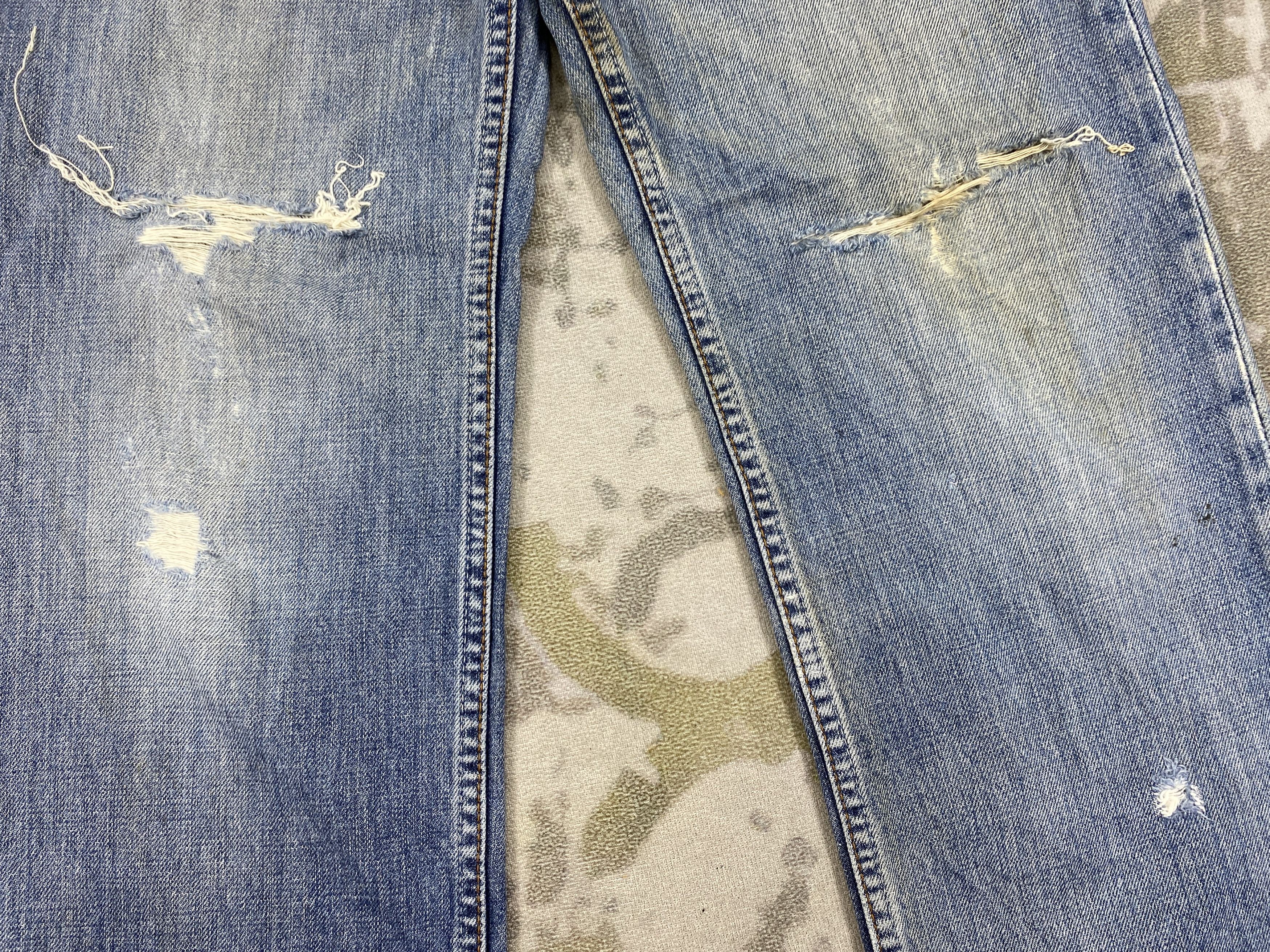 Levi's Vintage Levi's W515 Distressed Jeans 26x27 Denim-JN3876 Size US 26 / EU 42 - 14 Thumbnail