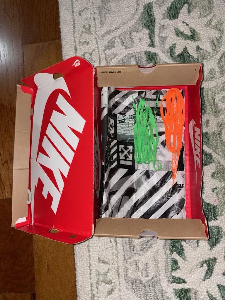 Nike × Off-White × Virgil Abloh Nike Off-White x Air Max 90 ‘The Ten’ Size US 13 / EU 46 - 12 Thumbnail