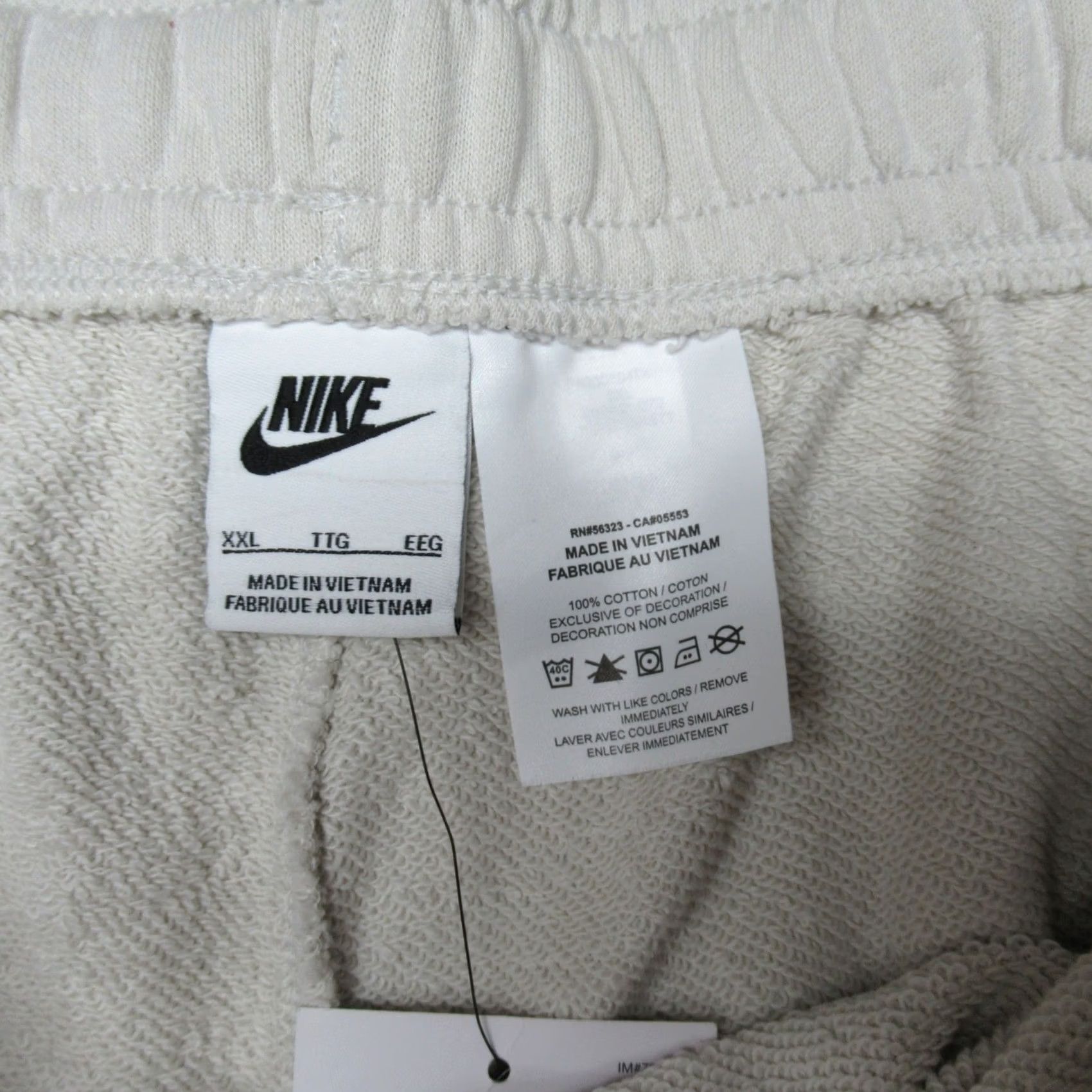Nike Nike Shorts Mens 2XL Cream Drawstring Pockets Fleece Active Casual NEW Size US 39 - 3 Thumbnail