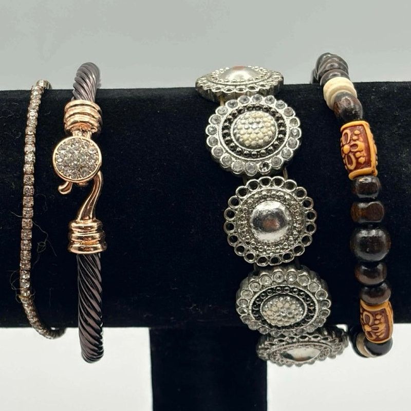 Other Brown & Silver Crystal Bracelet Bundle Size ONE SIZE - 2 Thumbnail