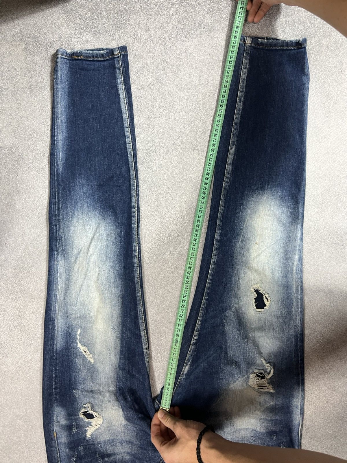 Dsquared2 Luxury Drip Dsquared2 Jeans pants distressed hype y2k opium Size US 31 - 16 Thumbnail