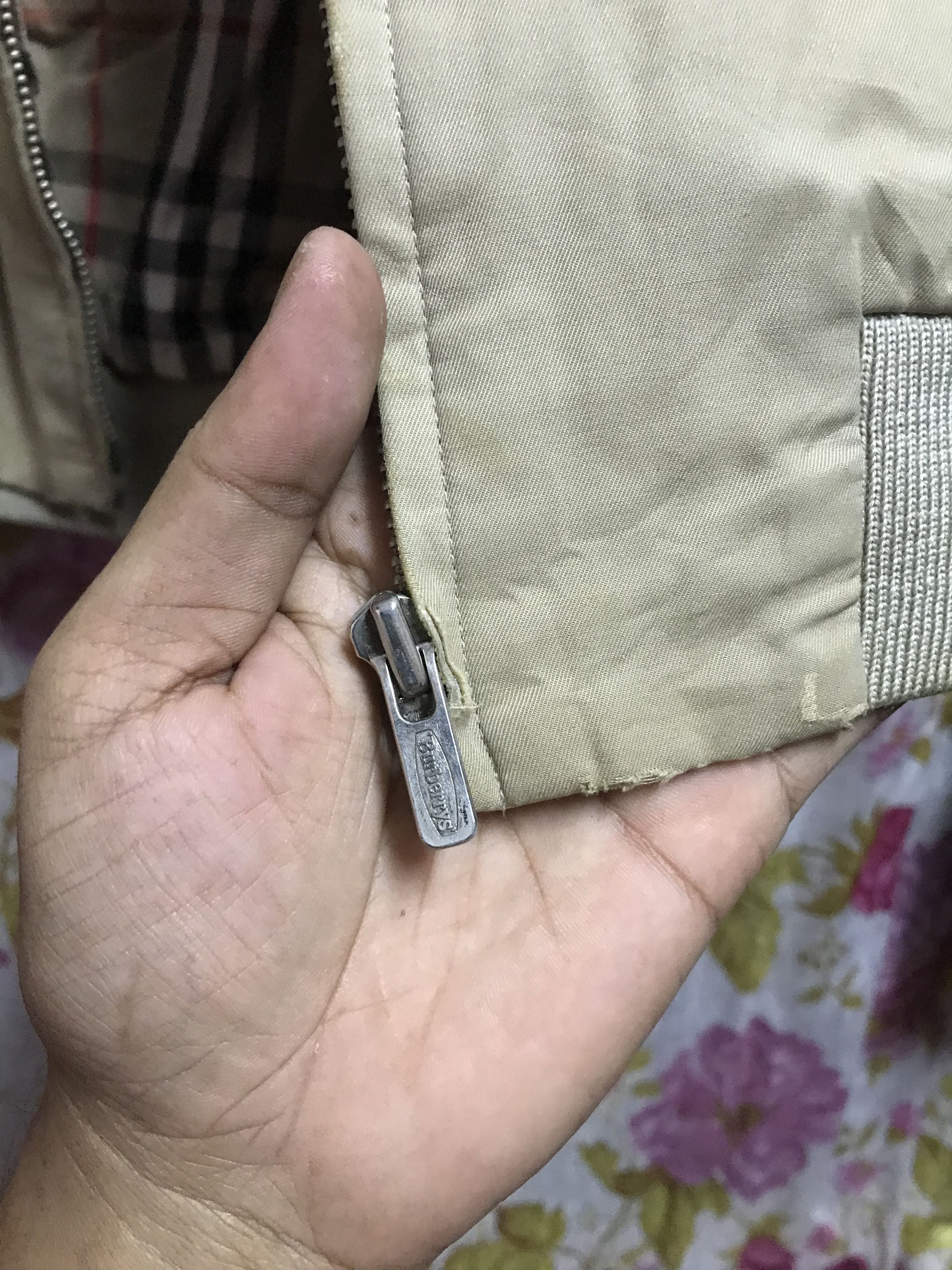 Burberry Vintage Burberry Harritong Jacket Size US M / EU 48-50 / 2 - 6 Thumbnail