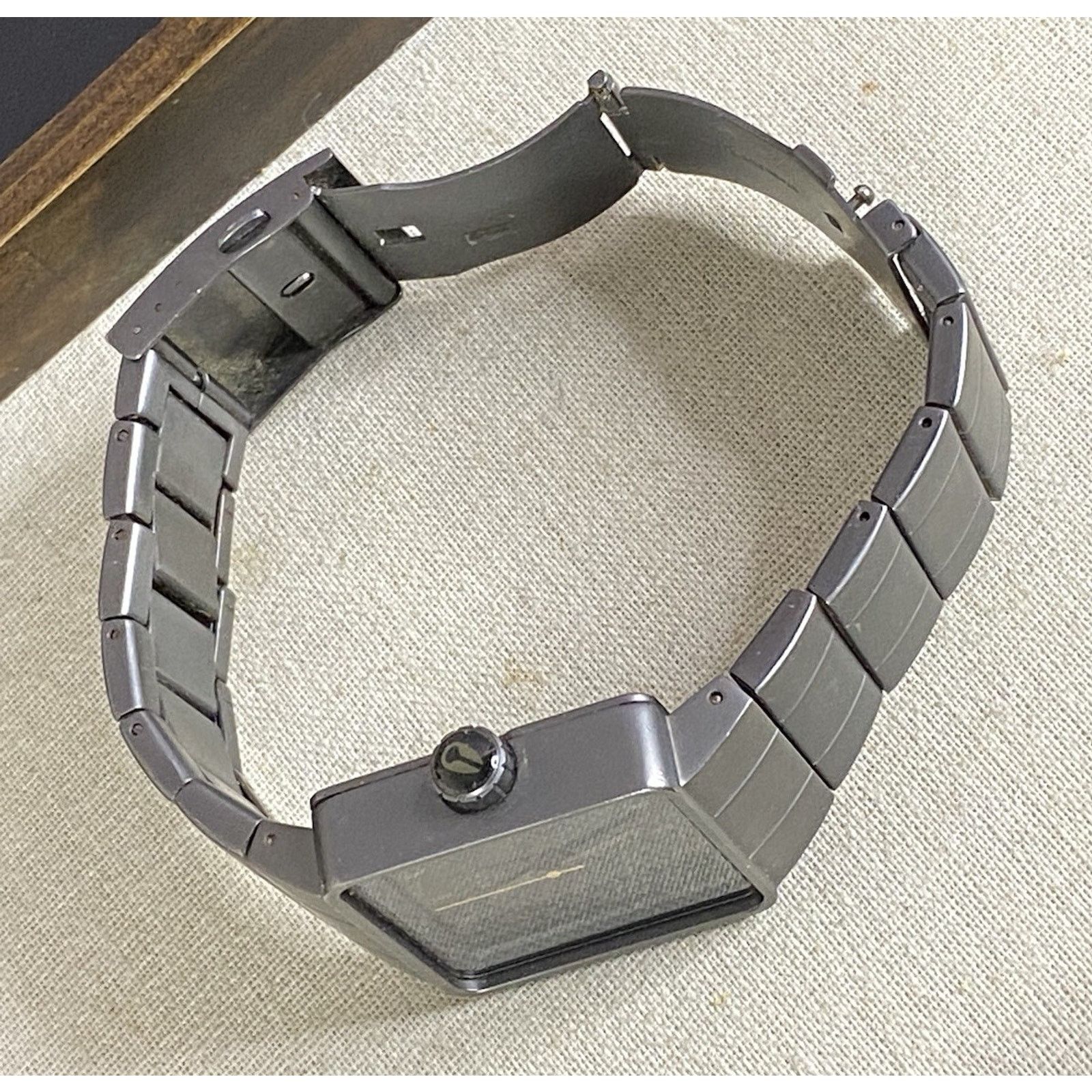 Nixon Nixon New Battery The Quatro Full Throttle Quartz Watch 7.5" Size ONE SIZE - 7 Thumbnail