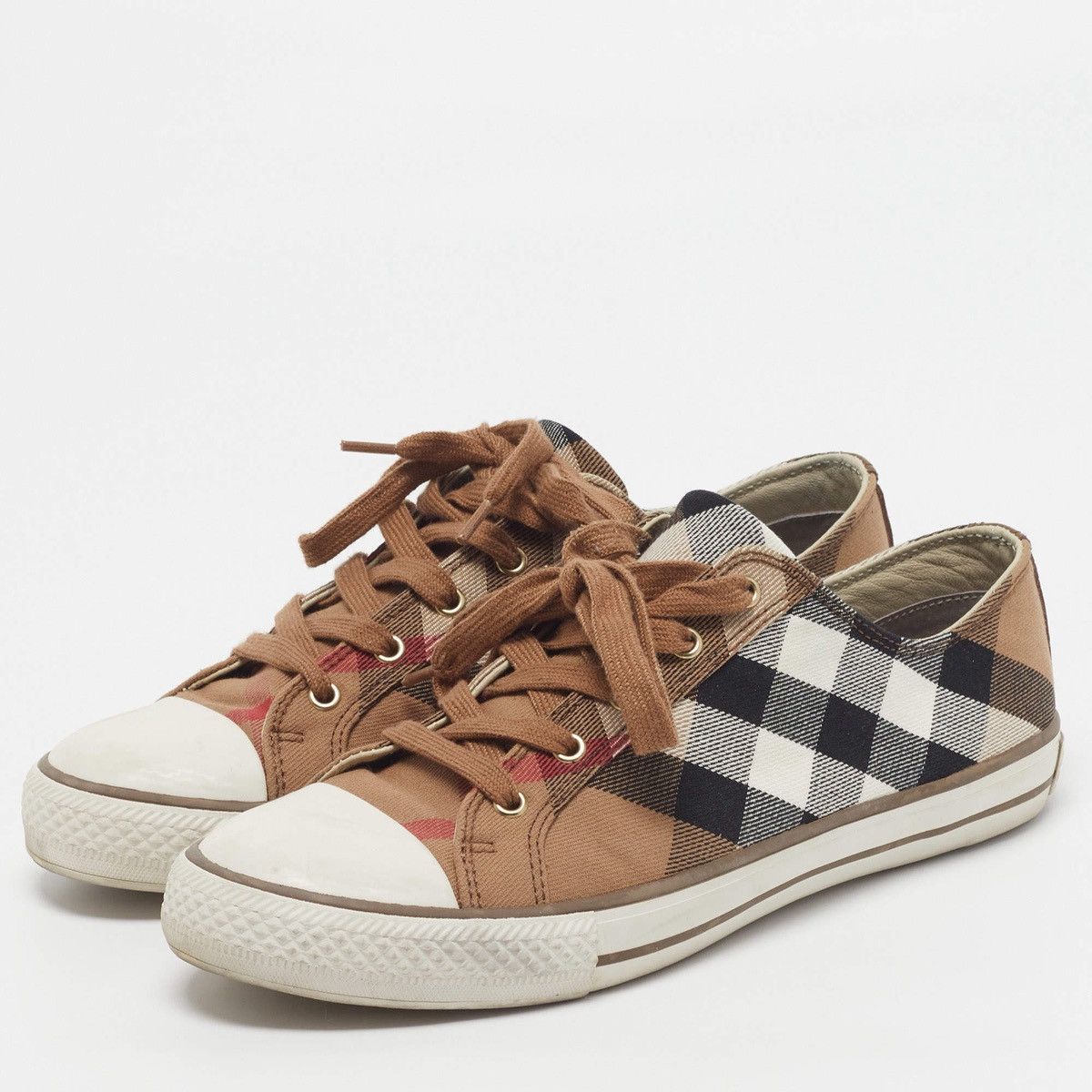Burberry Burberry Novacheck Leather Sneakers/Burberry Canvas Sneakers Size US 7 / IT 37 - 1 Thumbnail