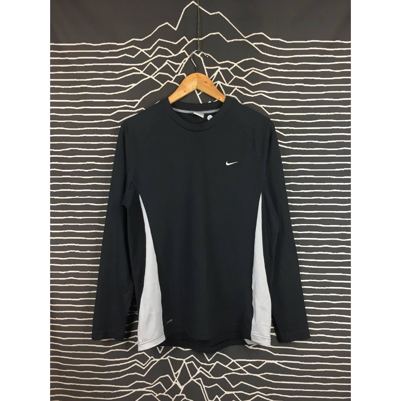 Nike × Vintage Nike FIT DRY Swoosh Embroidered Logo Sportswear Jersey Size US M / EU 48-50 / 2 - 2 Thumbnail
