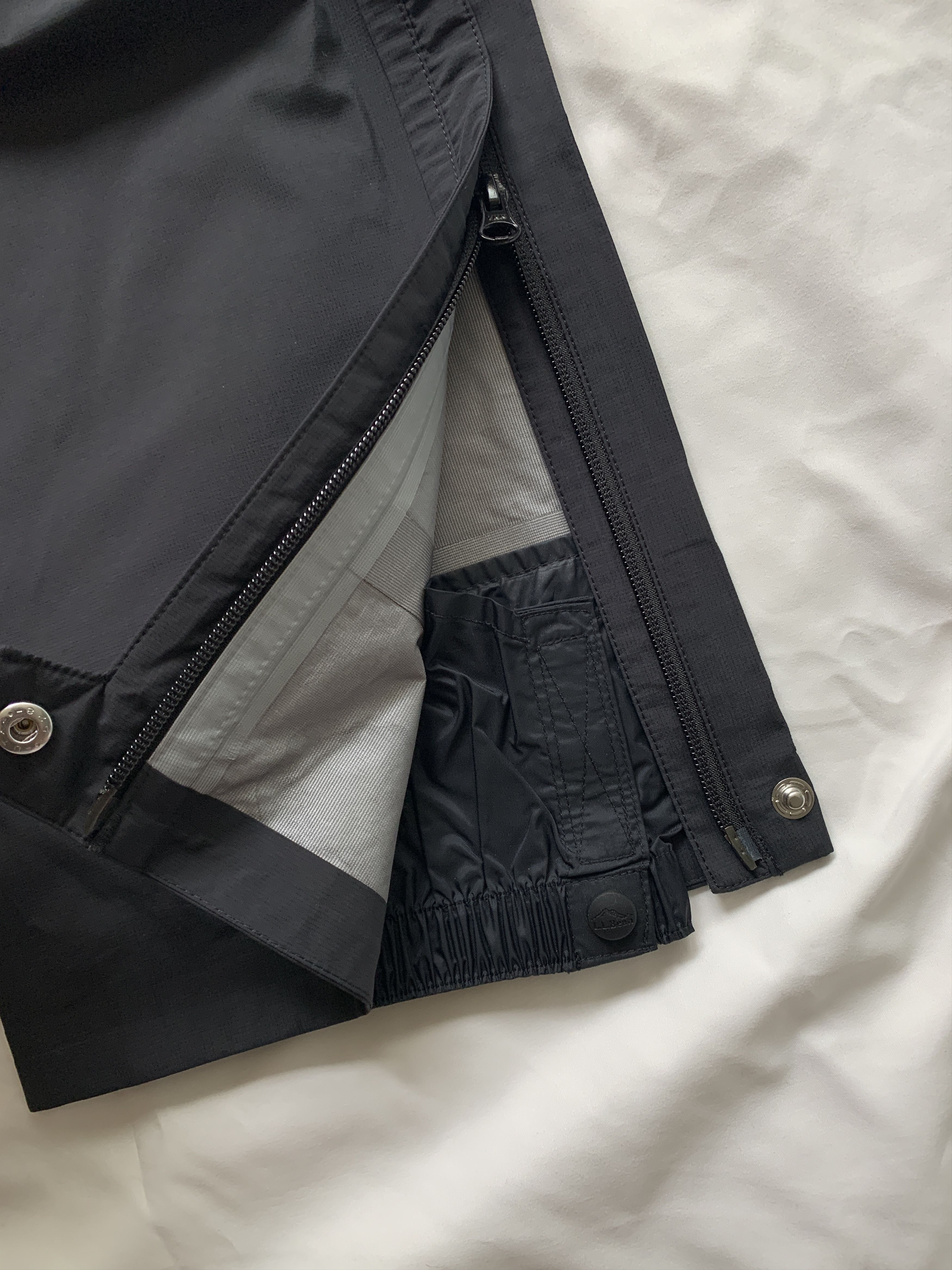 L.L. Bean LL Bean TEK O2 3L Storm Shell Pants Size US 31 - 8 Thumbnail