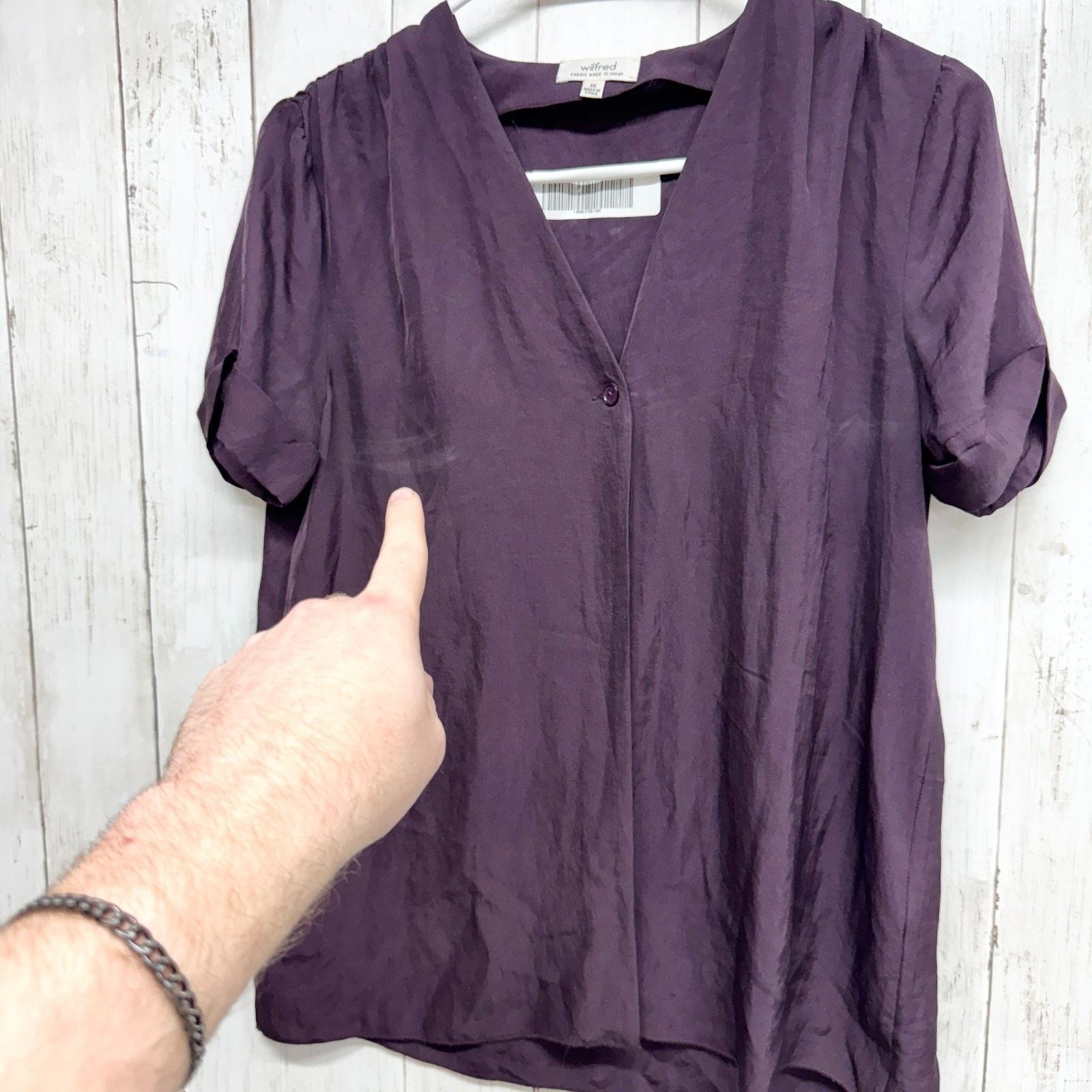 Other Wilfred Top Size XS Plum Vneck Button Short Sleeve Blouse Size XS / US 0-2 / IT 36-38 - 3 Thumbnail