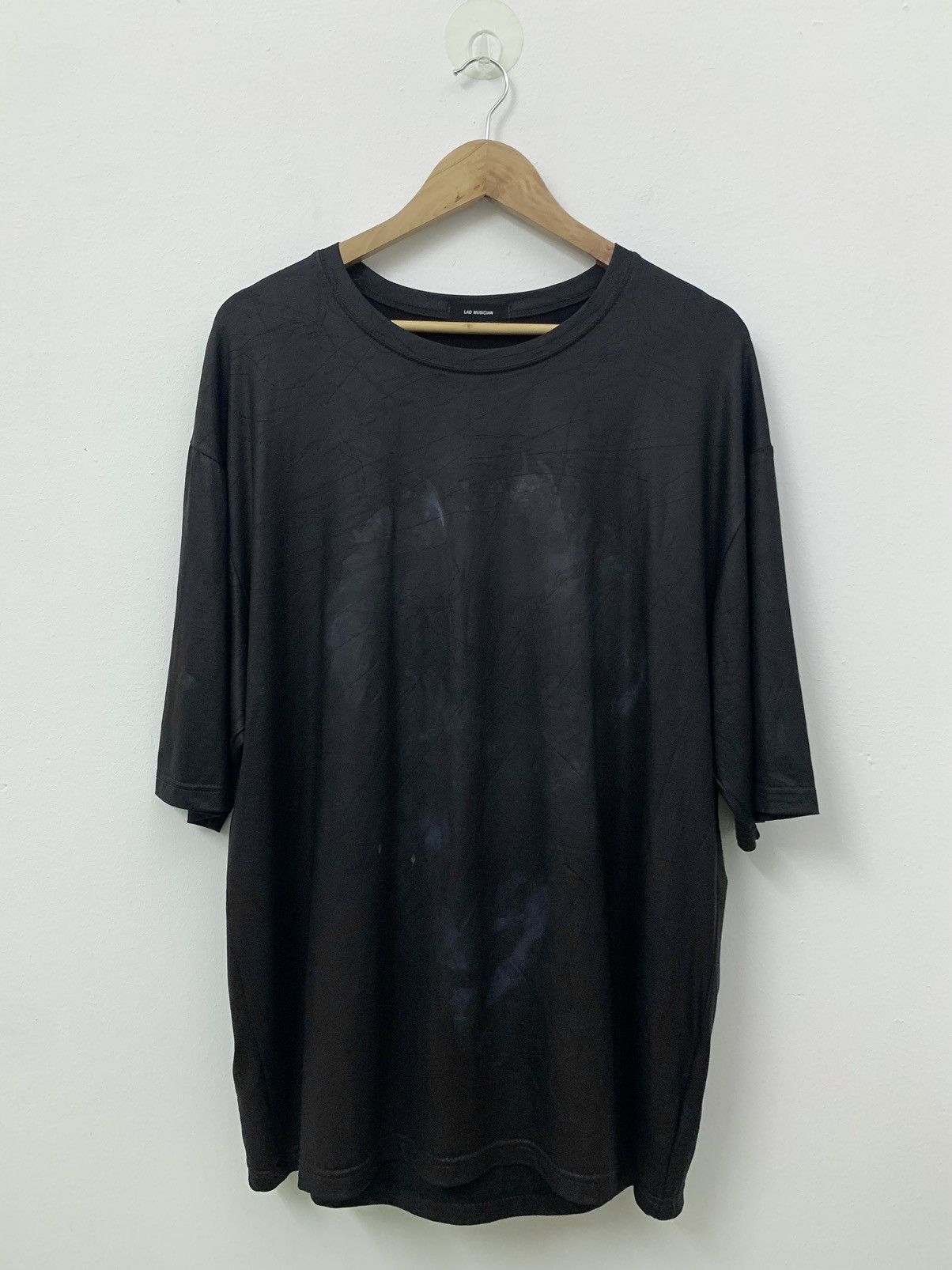 Lad Musician Lad musician sprayed tshirt Size US XL / EU 56 / 4 - 1 Thumbnail