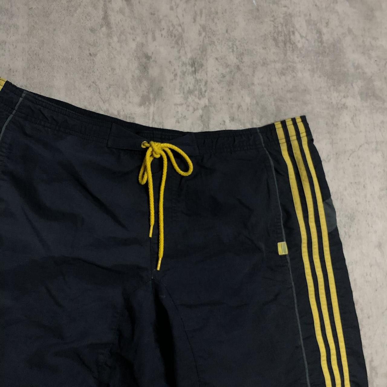 Adidas Adidas yellow and black swim shorts swimwear Size US 32 / EU 48 - 2 Thumbnail