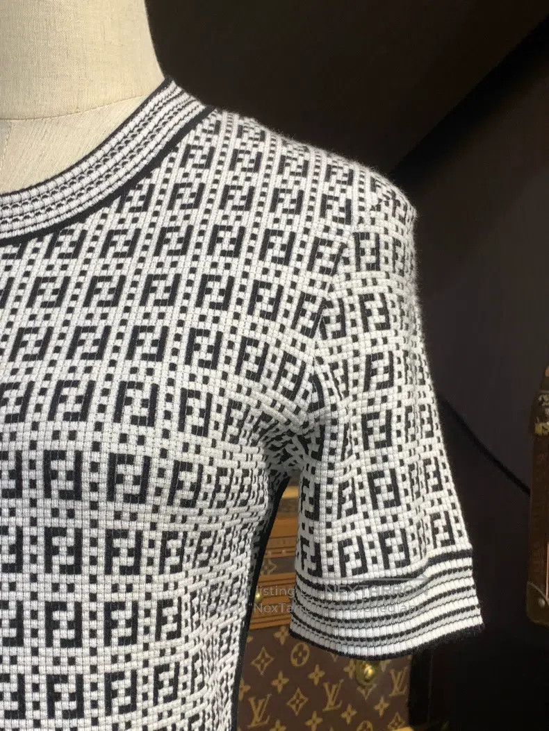 Other Fendi Knit Top, Colorblock Size XS / US 0-2 / IT 36-38 - 4 Thumbnail