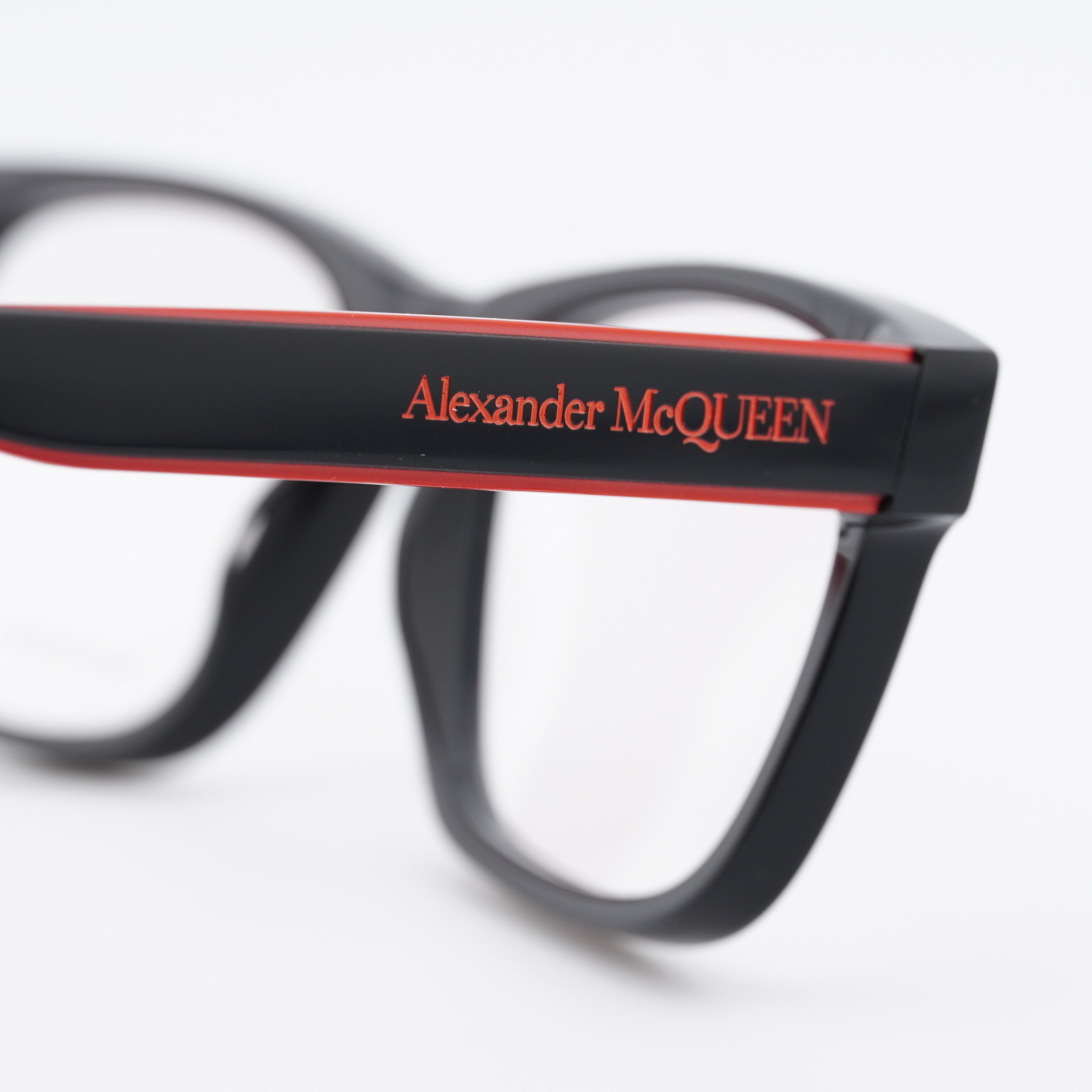 Alexander McQueen Alexander McQueen AM0307O 006 Eyeglasses Black/Red 55mm Size ONE SIZE - 4 Thumbnail