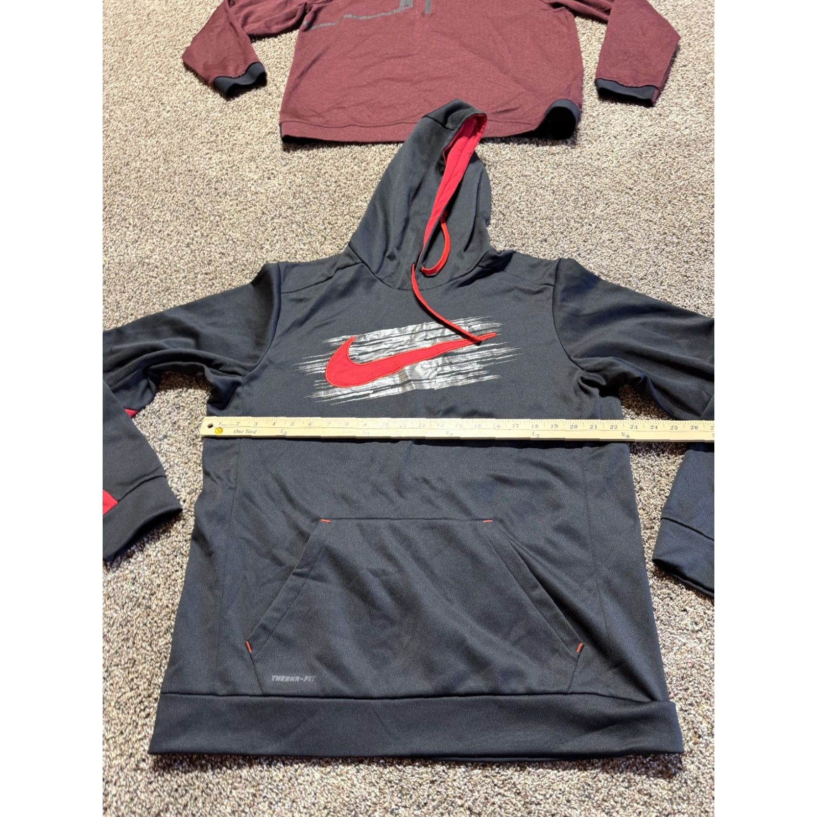 Nike Nike Mens Hoodie Pullover Sweatshirt L Red Black Dri Fit Lot Of 2 Size US L / EU 52-54 / 3 - 6 Thumbnail