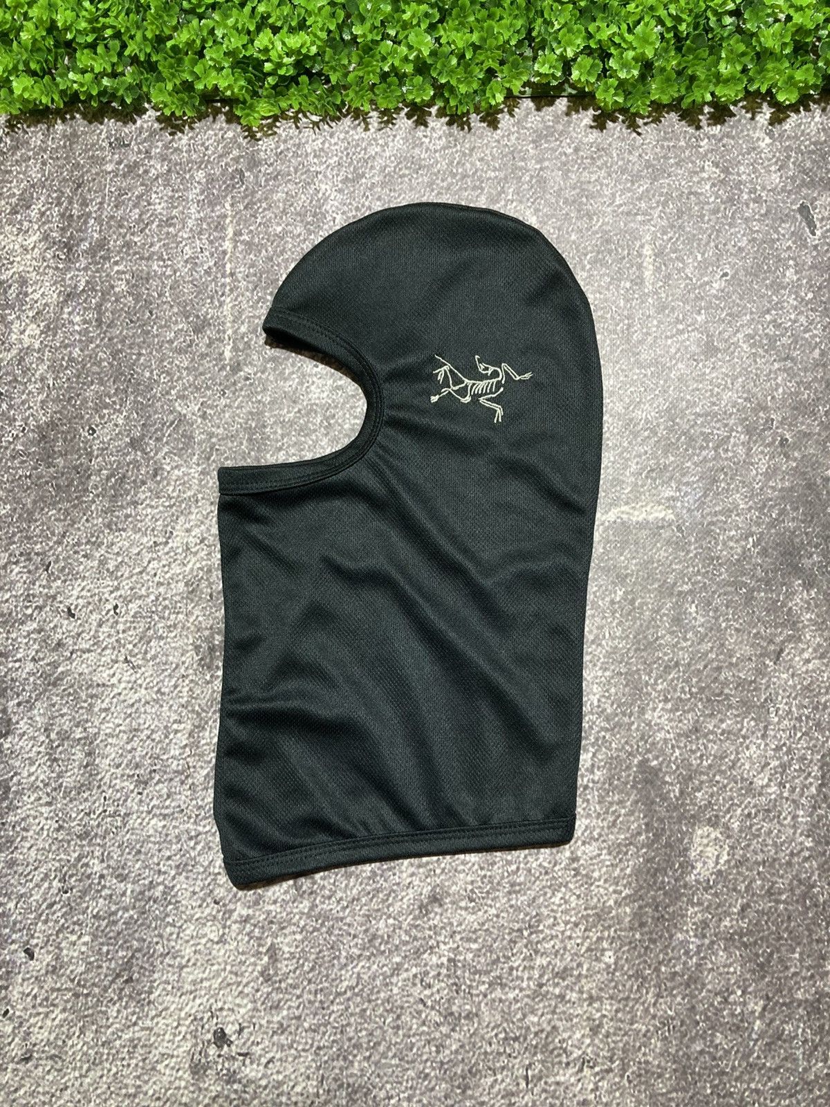 Arc'teryx Arc'teryx Phase AR Balaclava Technical Mask Skeleton Logo Size ONE SIZE - 1 Thumbnail