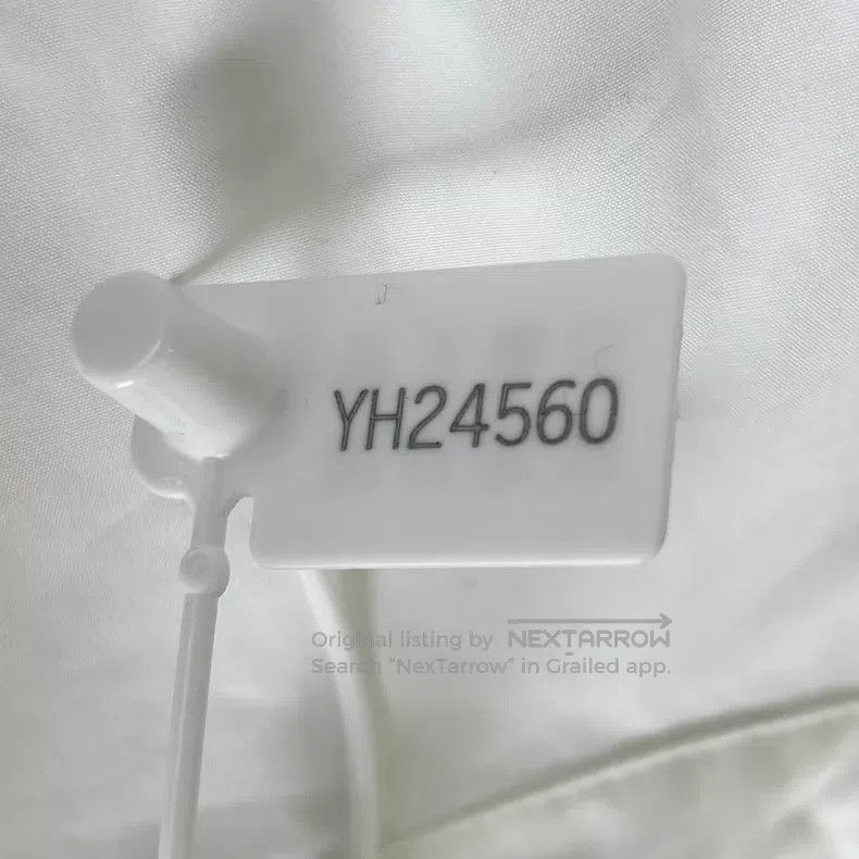 Louis Vuitton Louis Vuitton White embossed shirt Size XS / US 0-2 / IT 36-38 - 8 Thumbnail