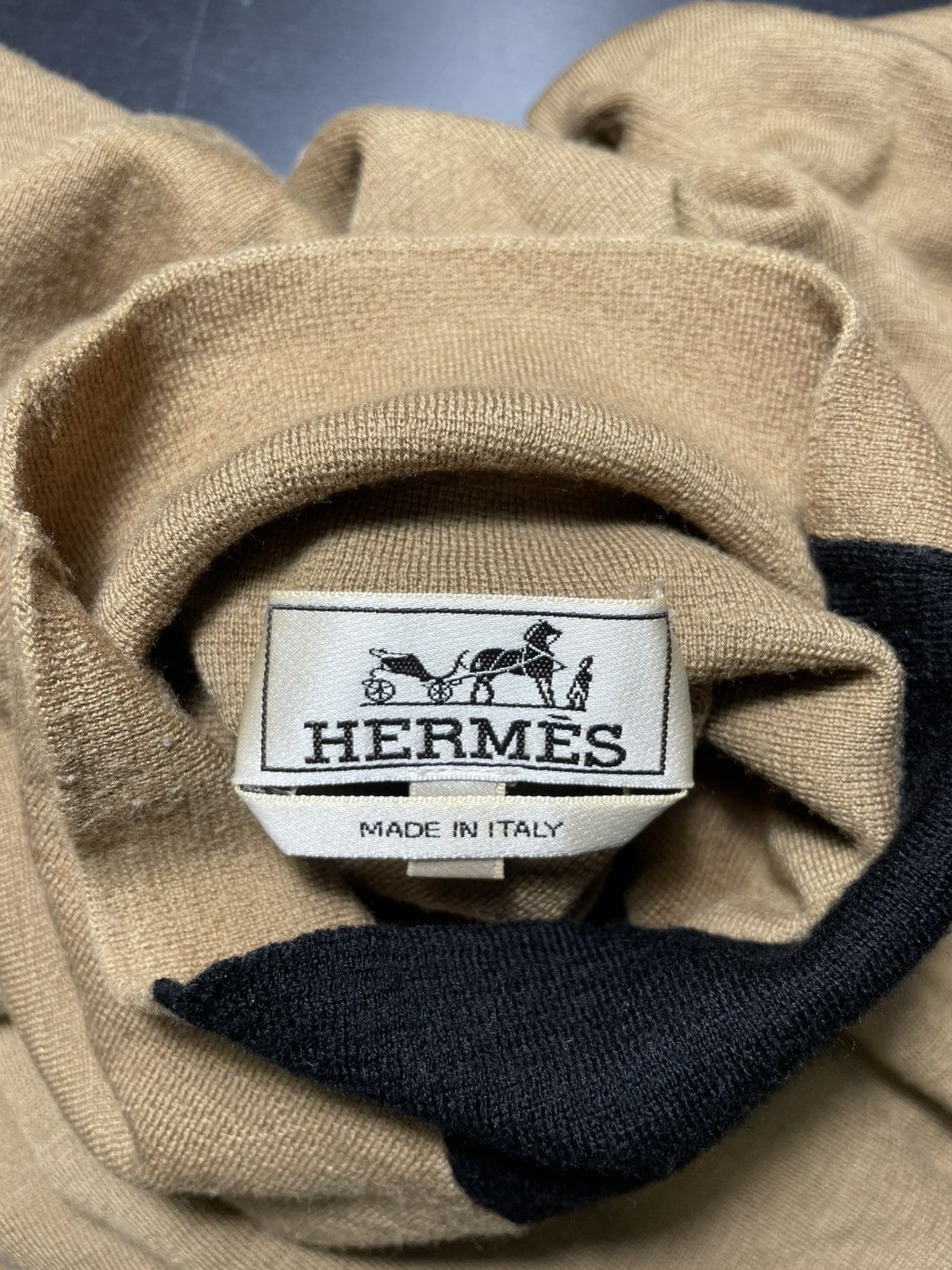 Hermes Hermès high-neck color-blocked knit sweater Size US M / EU 48-50 / 2 - 9 Thumbnail