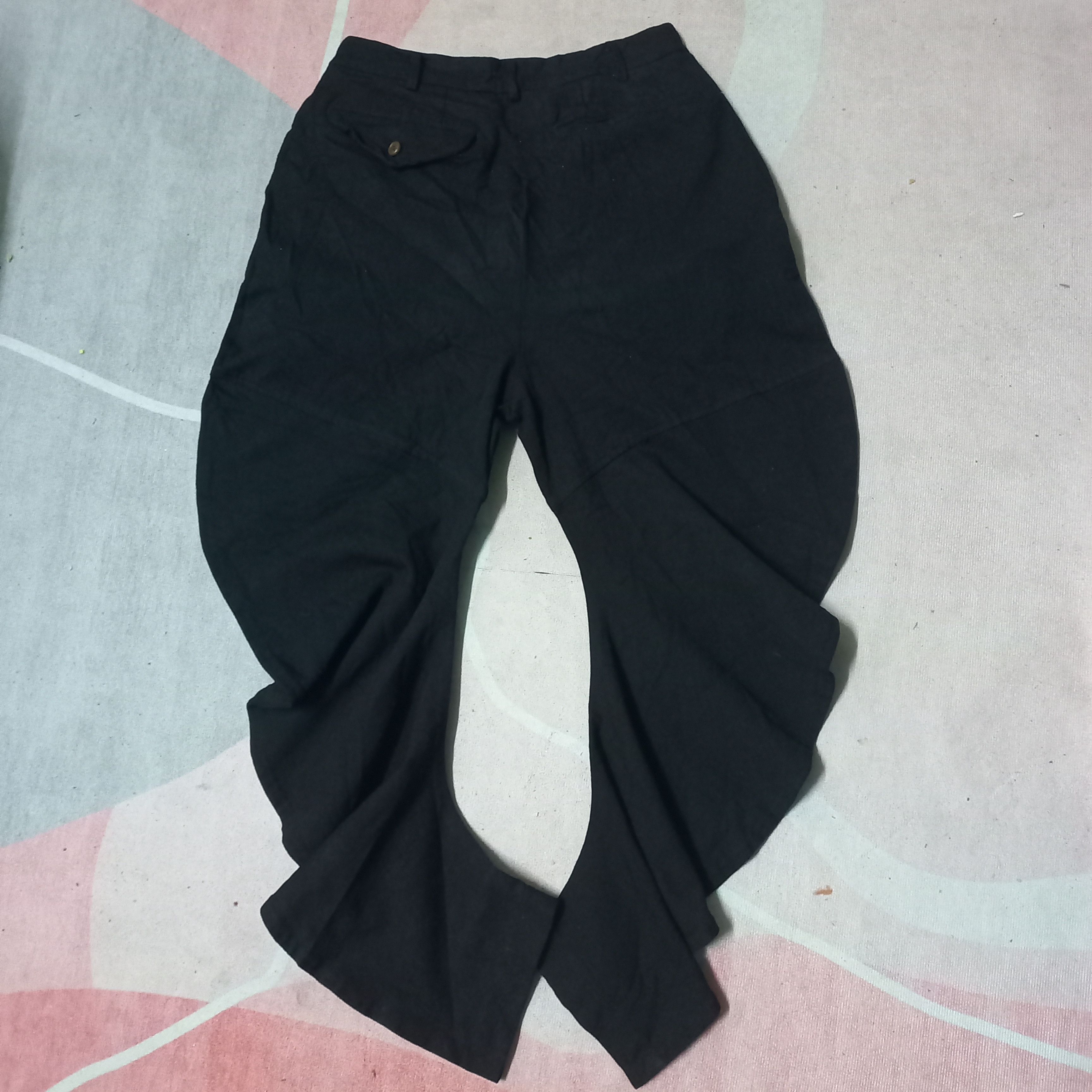 10 Corso Como × Comme des Garcons Comme des garcons crop pants Size US 29 - 1 Thumbnail