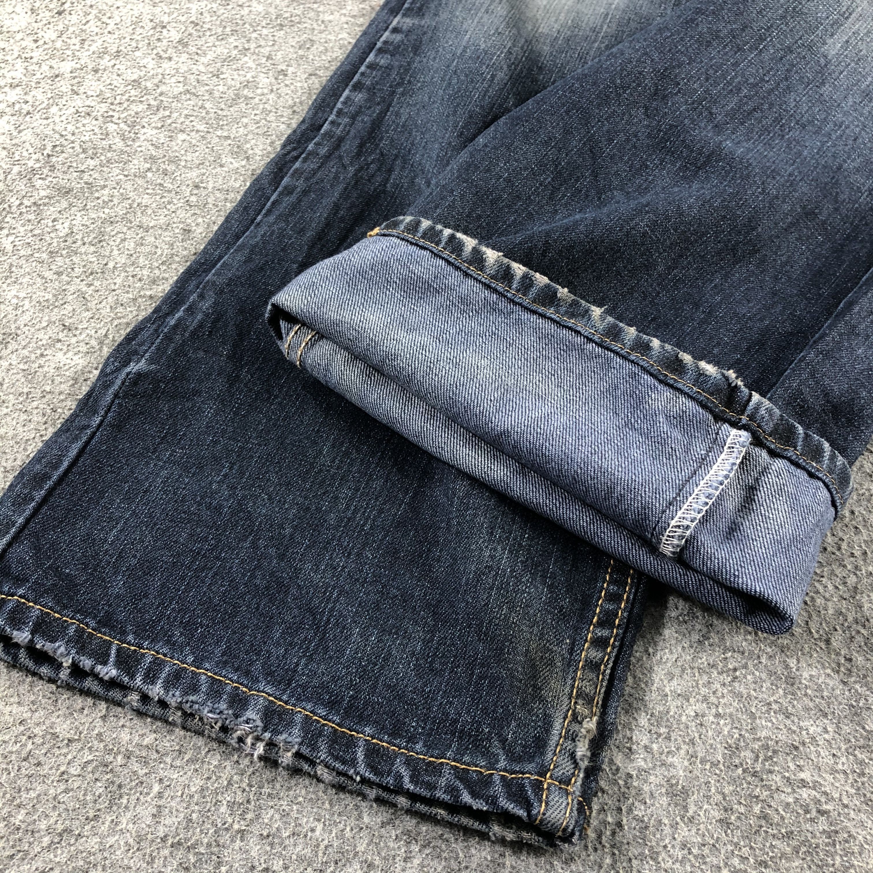 Levi's Vintage Faded Black Levis 559 Jeans-J2344 Size US 33 - 7 Thumbnail