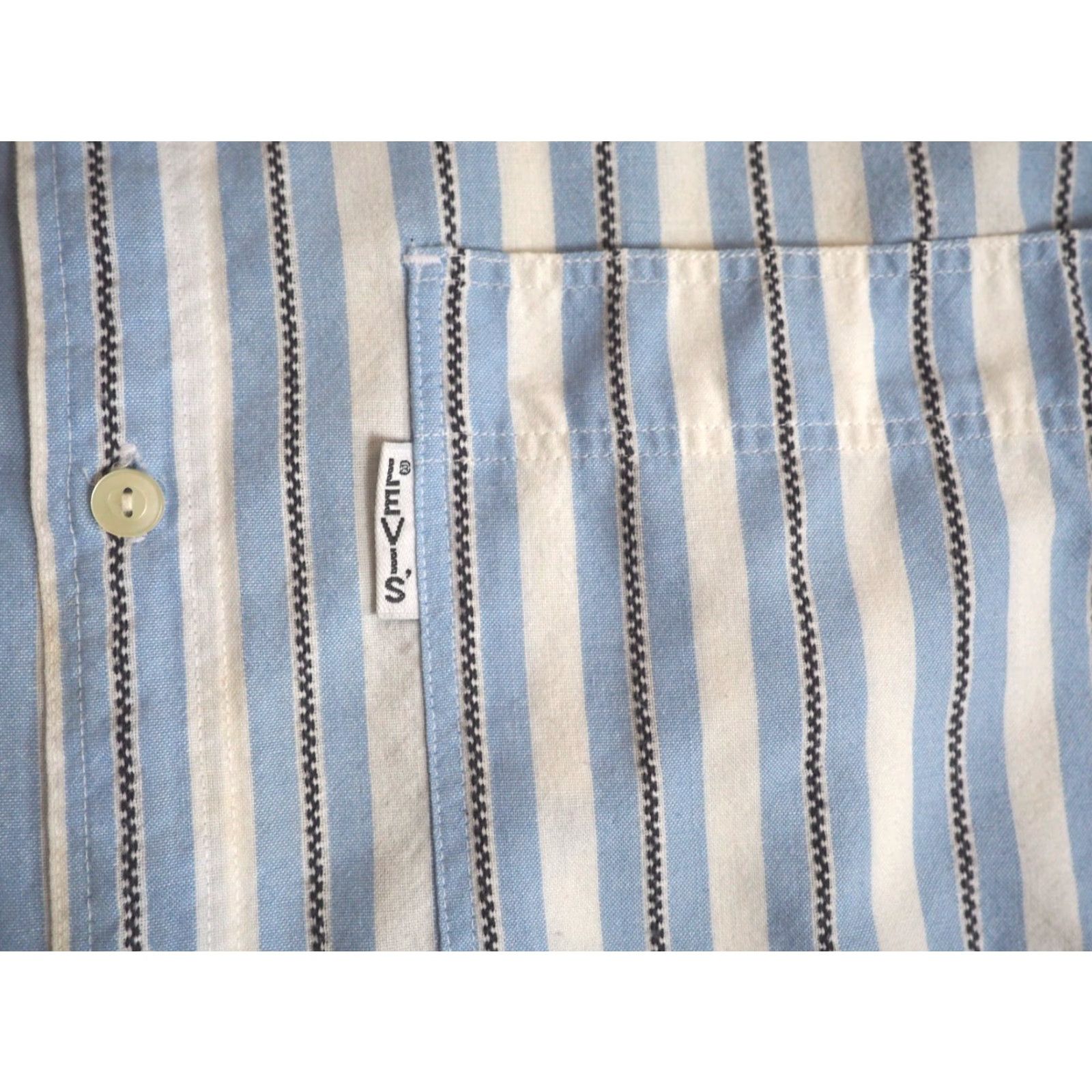 Levi's VTG Levi's Button-Front Shirt Mens L Casual 1990s 90s Striped Blue White Cotton Grunge Baggy Long Sleeve Size US L / EU 52-54 / 3 - 5 Thumbnail