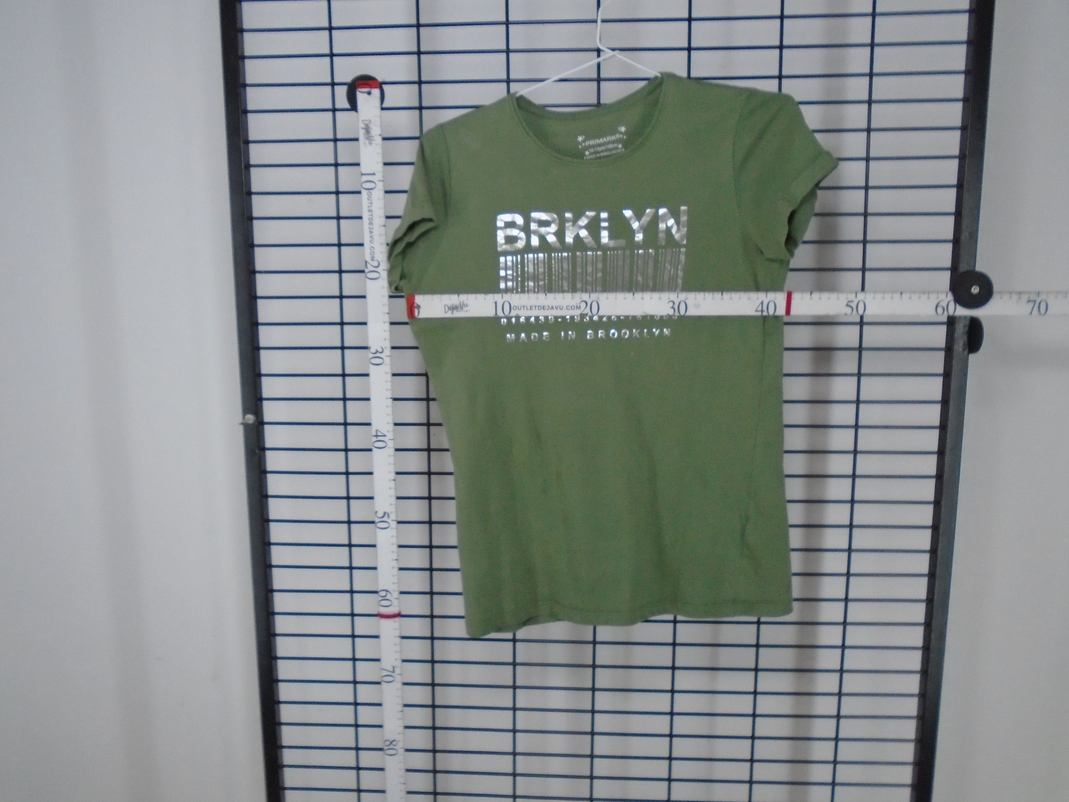 Vintage Women's T-Shirt Primark. Khaki. XS. Size XS / US 0-2 / IT 36-38 - 10 Thumbnail