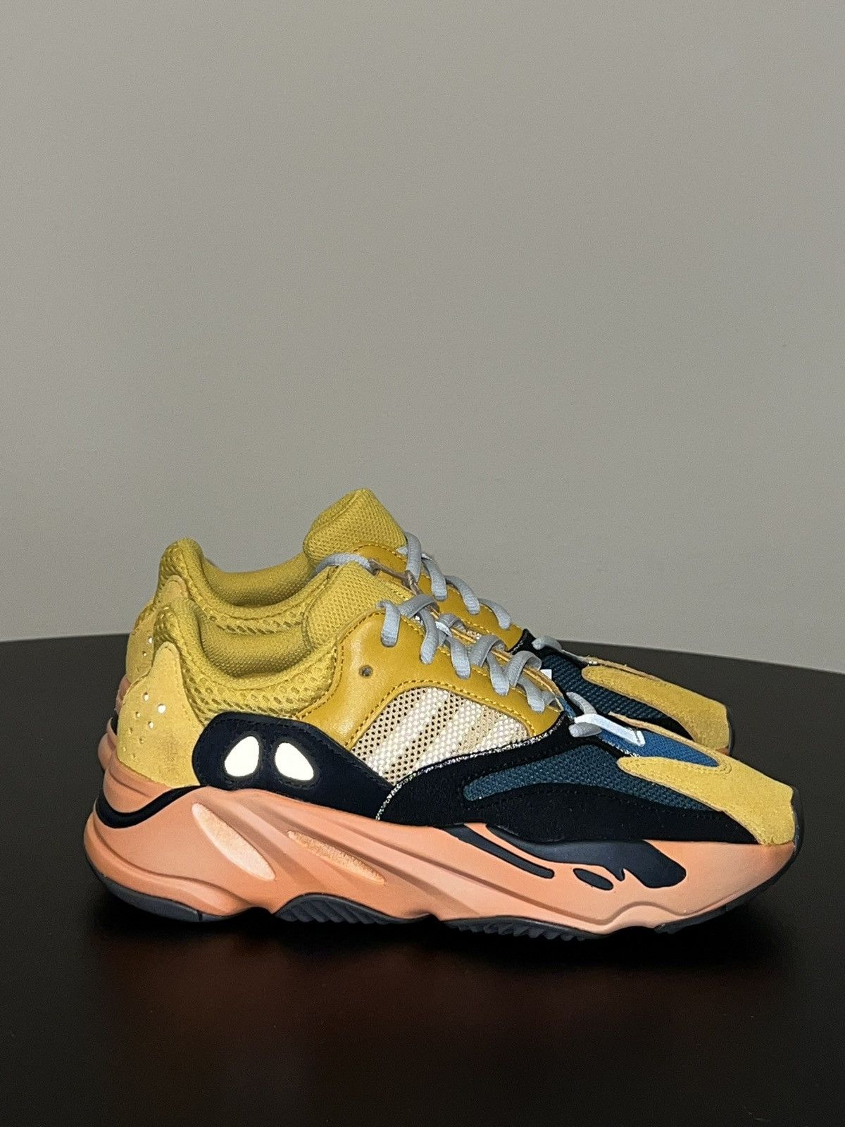 Adidas × Kanye West Adidas Yeezy Boost 700 V1 Sun Size US 5 / IT 35 - 3 Thumbnail