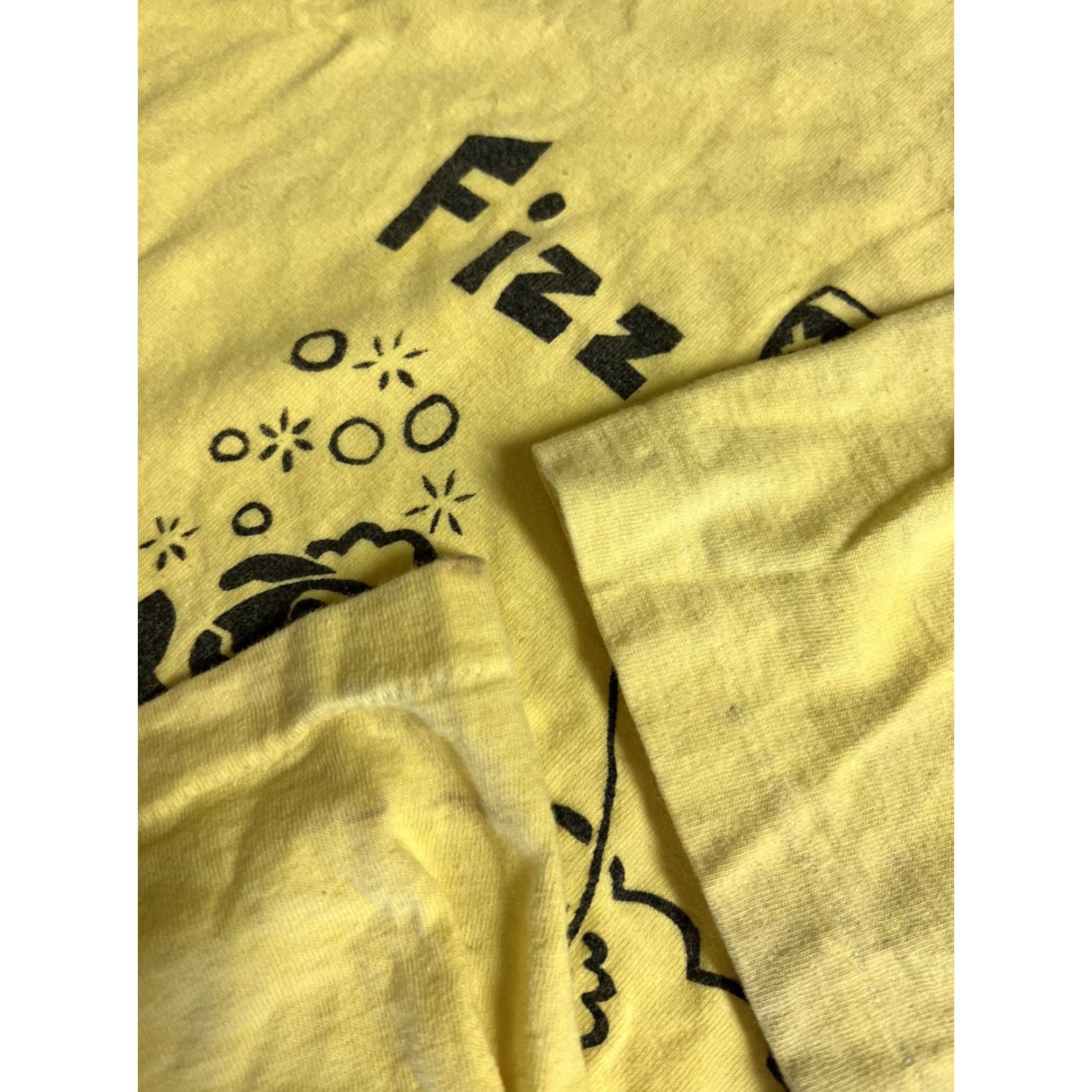 Hanes VINTAGE Hanes T-Shirt Yellow Crew Neck Short Sleeve Men L Cotton Sheep Stitch Bar Pub Band? Fizz Farm Single Stitch Size US L / EU 52-54 / 3 - 5 Thumbnail