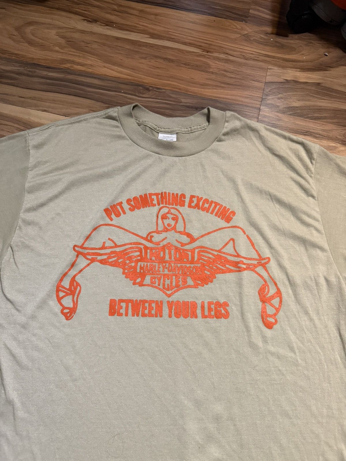 Harley Davidson Vintage 70s harley davidson t shirt size LARGE true vtg tee Size US L / EU 52-54 / 3 - 1 Thumbnail