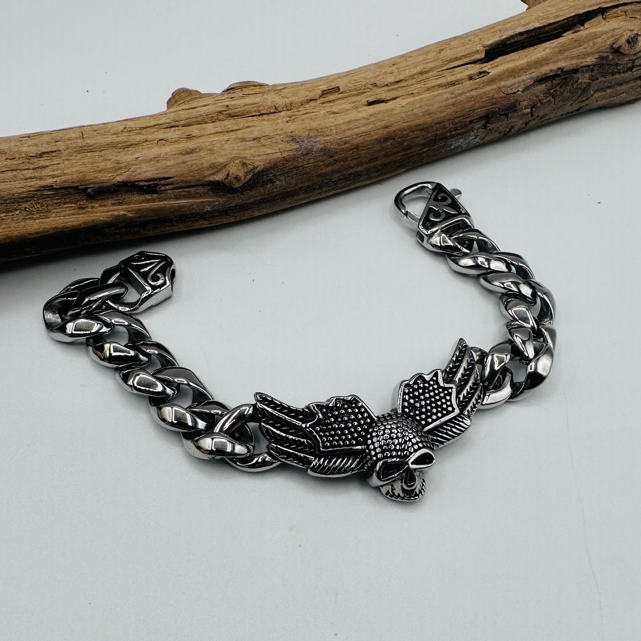 The Unbranded Brand Punk Wings Skull Head Stainless Steel Bracelet Size ONE SIZE - 3 Thumbnail