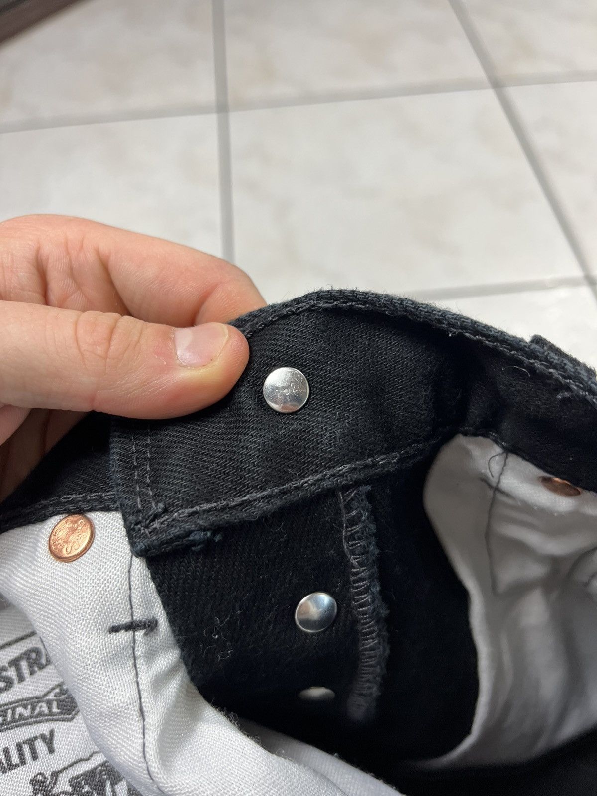 Levi's × Levi's Vintage Clothing × Vintage Vintage 90s Levi’s full black denim jeans pants Size US 30 / EU 46 - 14 Thumbnail