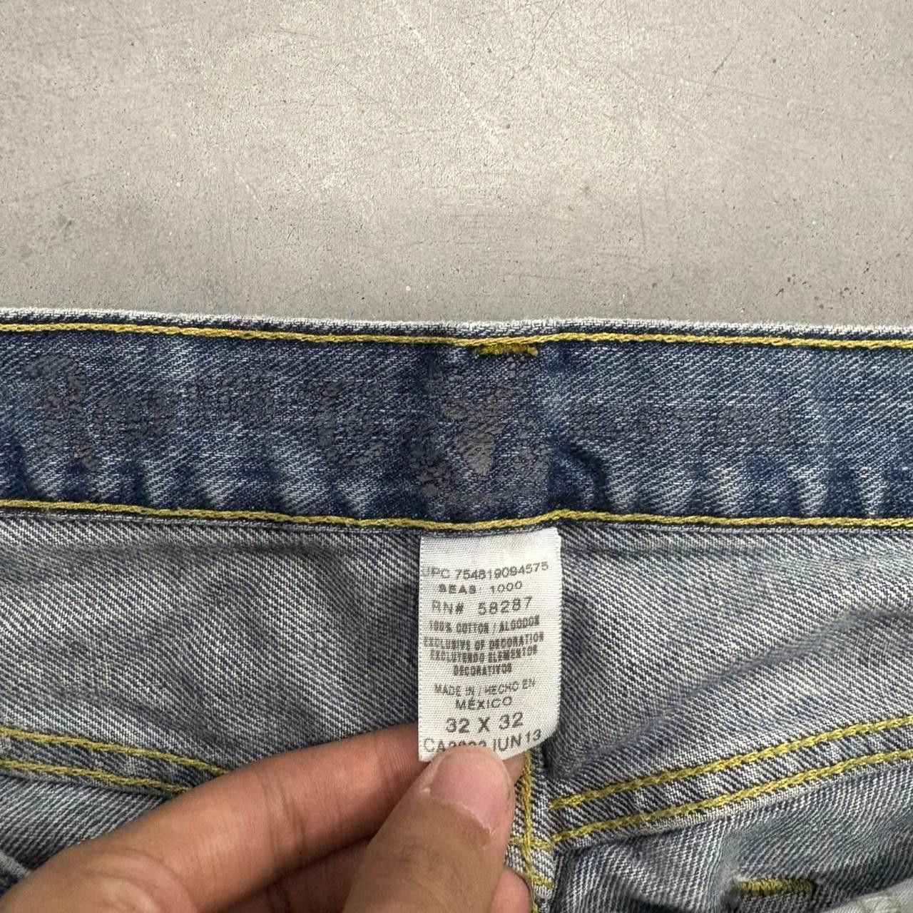 Vintage Crazy Vintage Y2K/2000s Baggy Wideleg Light Blue Wash Denim Jeans! Size US 32 / EU 48 - 8 Thumbnail