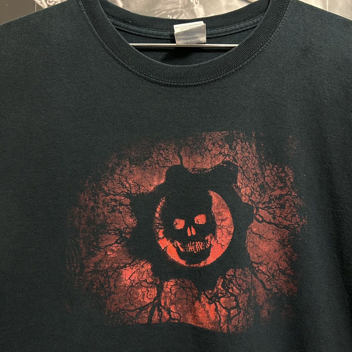 Rockstar Games × Vintage GEARS OF WAR VIDEOGAME PROMO 2006 Size US L / EU 52-54 / 3 - 2 Thumbnail