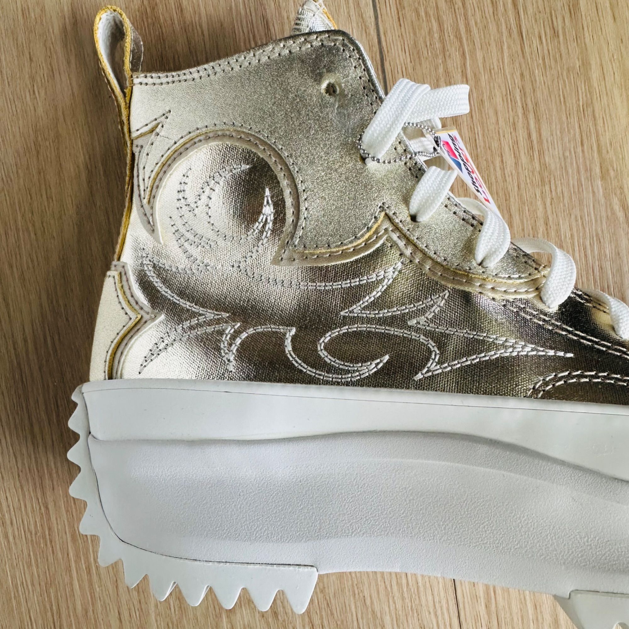 Converse ⭐CONVERSE RUN STAR HIKE HI Size 6 Mens Shoes GOLD Sneakers B Size US 6 / EU 39 - 9 Thumbnail