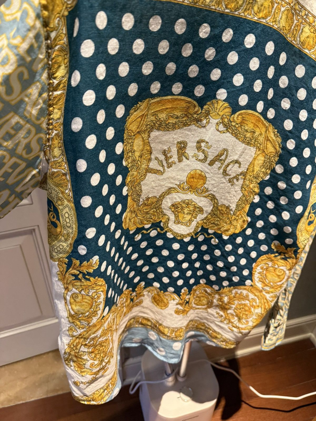 Versace polka dot Versace logo all over Baroque print.linen shirt Size US S / EU 44-46 / 1 - 10 Thumbnail
