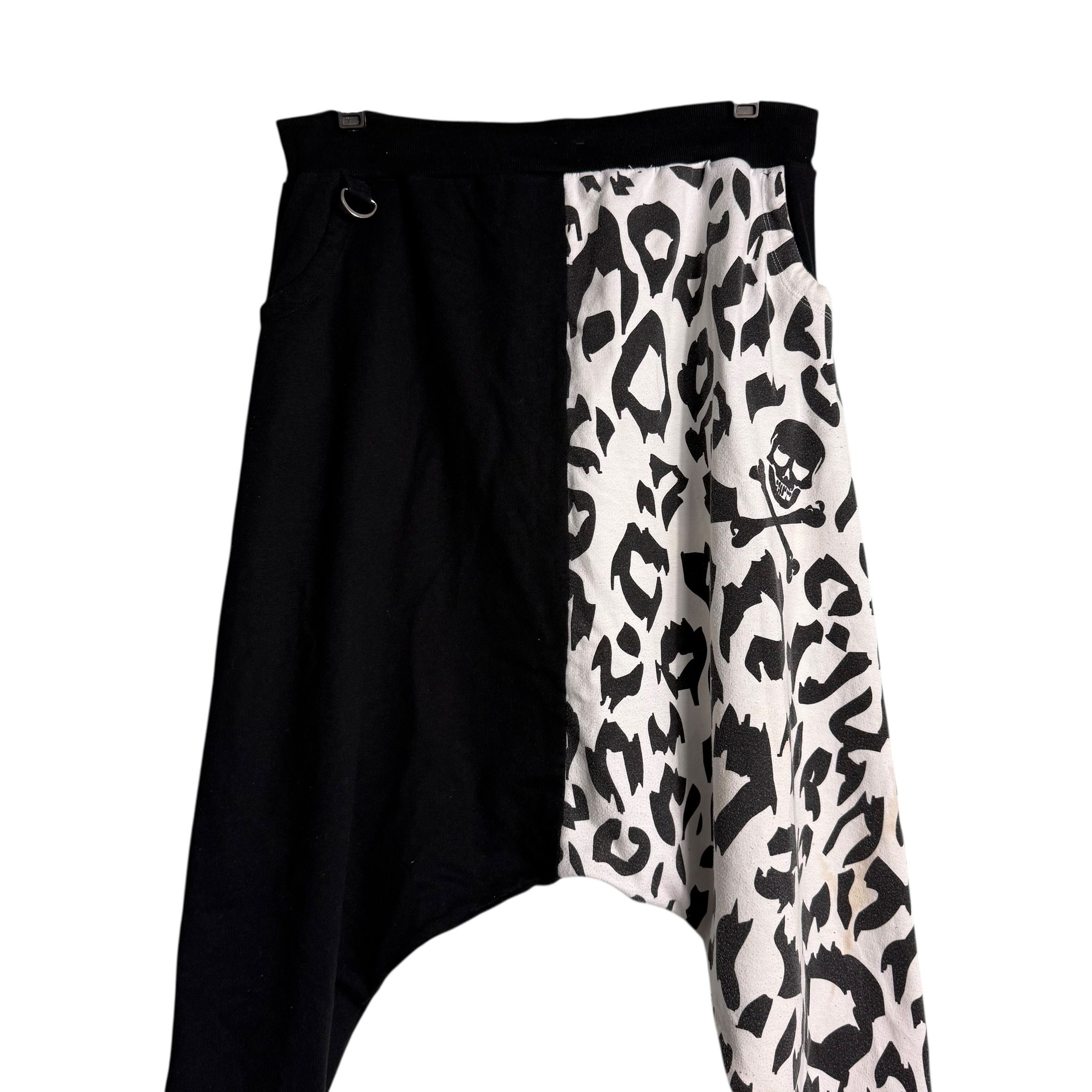 Super Lovers 🔥RARE🔥Super Lovers Rock Skulls Harem Pant Size US 34 / EU 50 - 2 Thumbnail