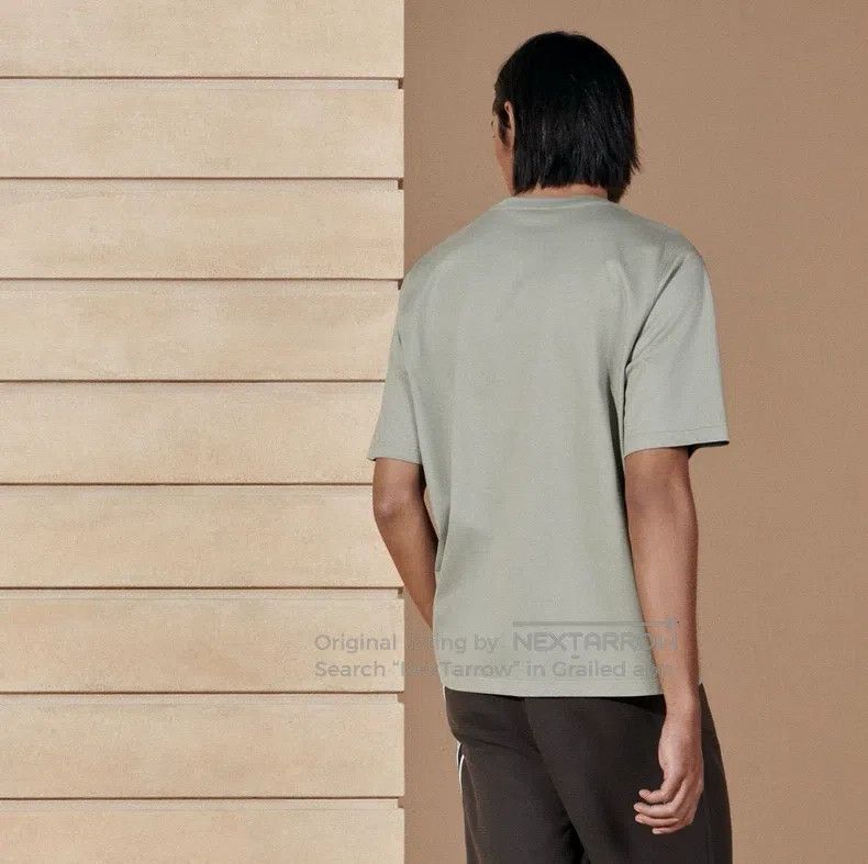 Hermes Hermes Men's Cotton Short Sleeve with Chest Leather Decora Size US M / EU 48-50 / 2 - 6 Thumbnail