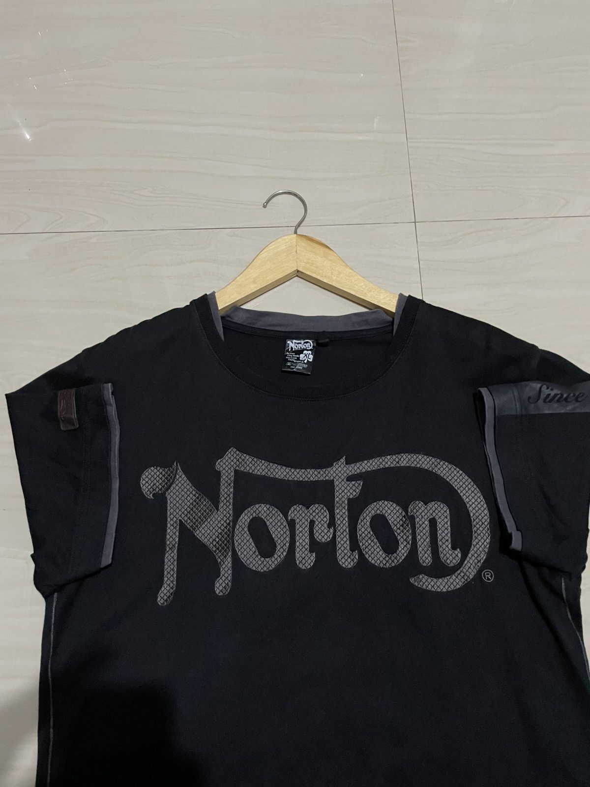 Norton Norton leather patch logo ifsixwasnine Y2K Size US M / EU 48-50 / 2 - 6 Thumbnail