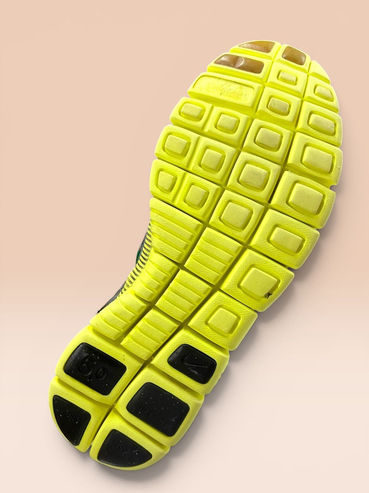 Nike Nike Kukini Free 5.0 Size US 8.5 / EU 41-42 - 18 Thumbnail