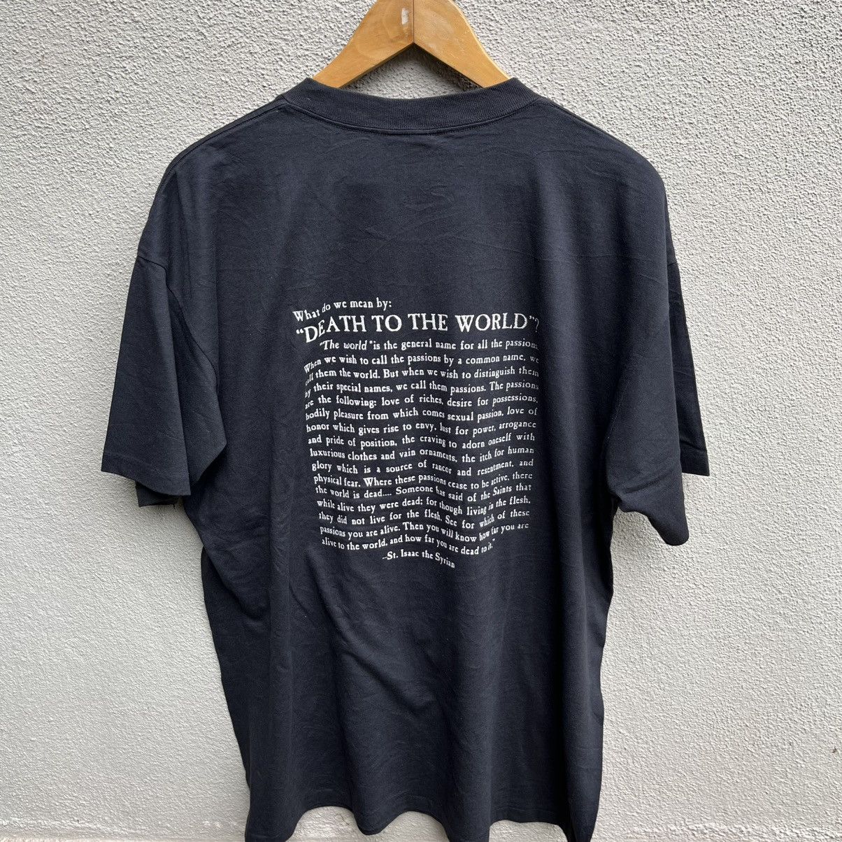 Vintage Vintage DEATH TO THE WORLD horror photo tee satanic Size US XL / EU 56 / 4 - 3 Thumbnail