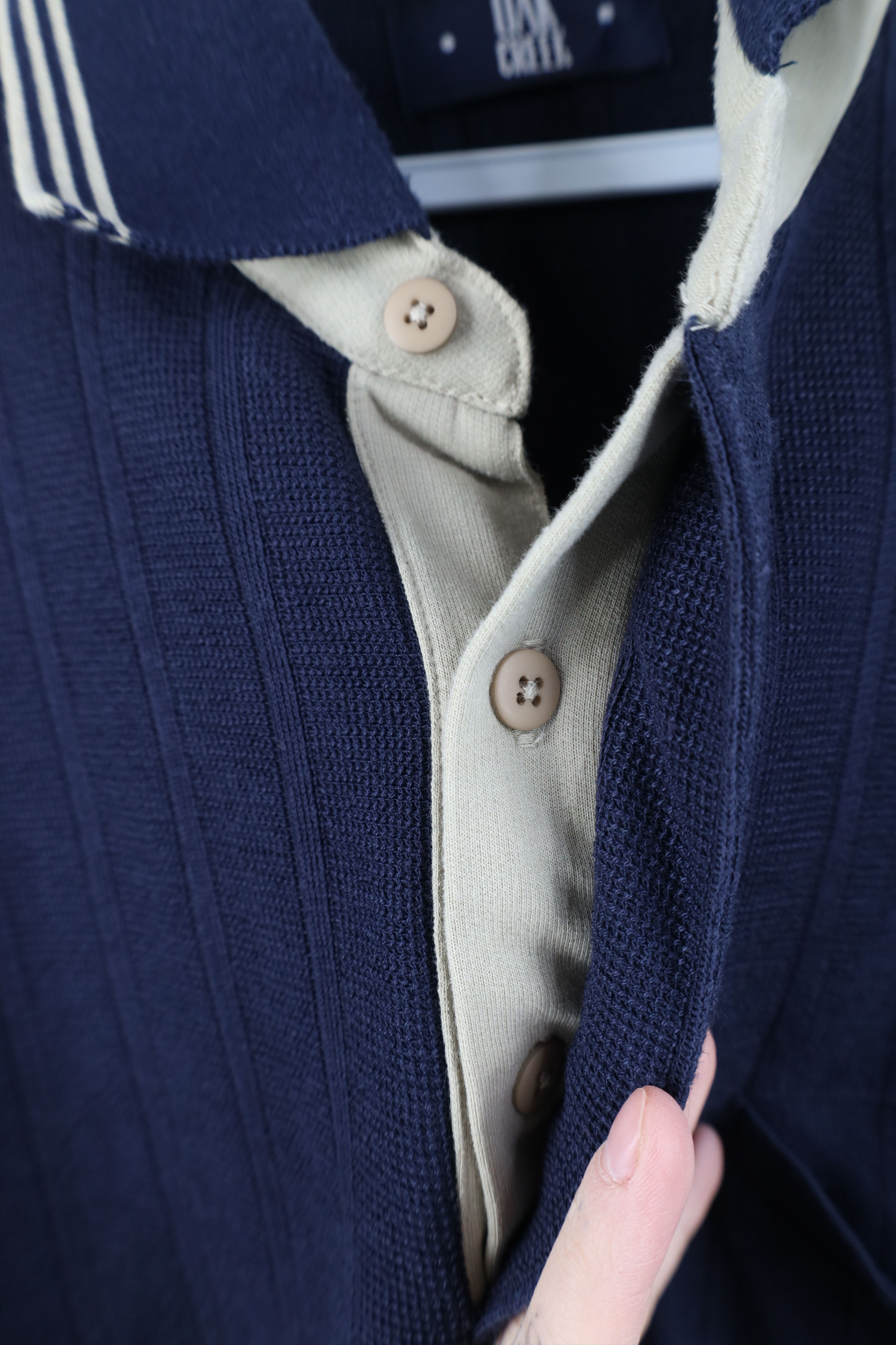 Vintage Vintage 90s Streetwear Waffle Knit Long Sleeve Polo Blue Size US L / EU 52-54 / 3 - 6 Thumbnail