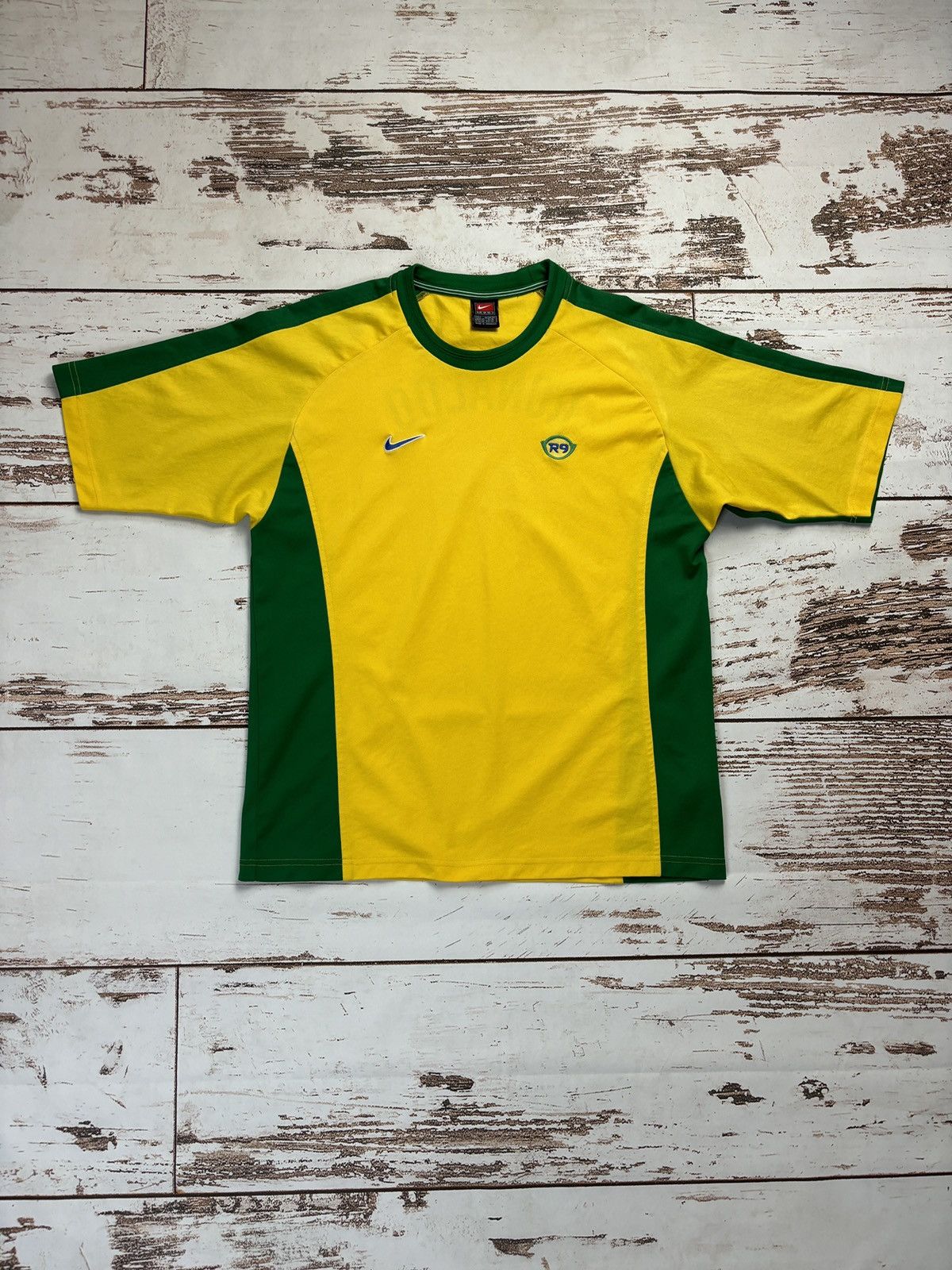 image of Vintage Nike Ronaldo R9 Brazil Jersey 1998/00 World Cup Y2K in Yellow, Men's (Size Large)