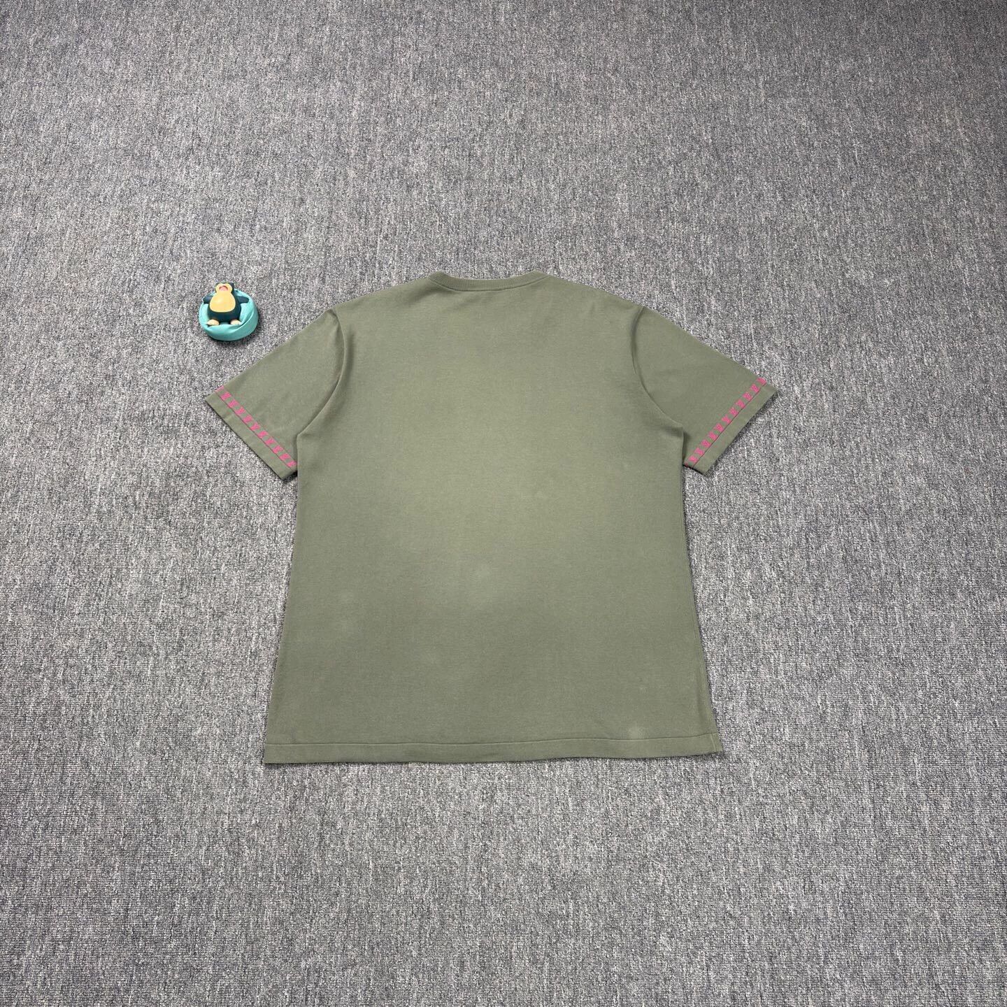 Louis Vuitton LV 25 Green Cuff Allover Print Knit Tee 4L Size US XXL / EU 58 / 5 - 2 Thumbnail