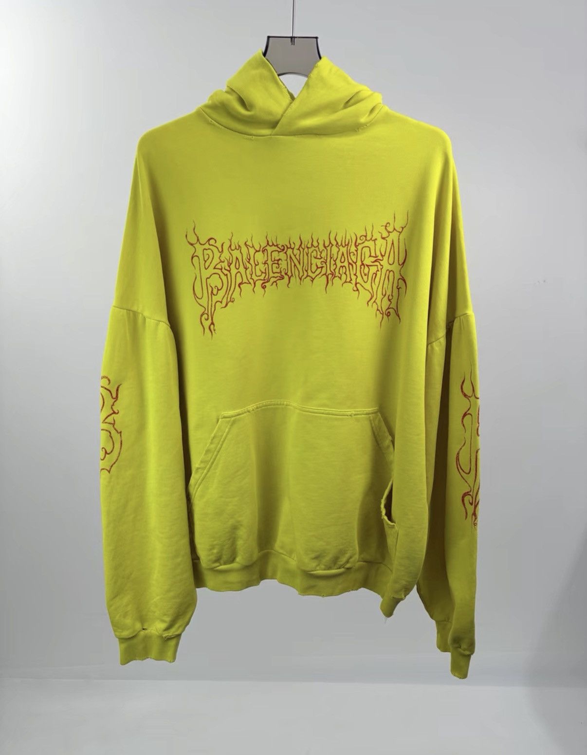 Balenciaga BALENCIAGA Flame Graffiti Hoodie K1 Size US M / EU 48-50 / 2 - 1 Thumbnail