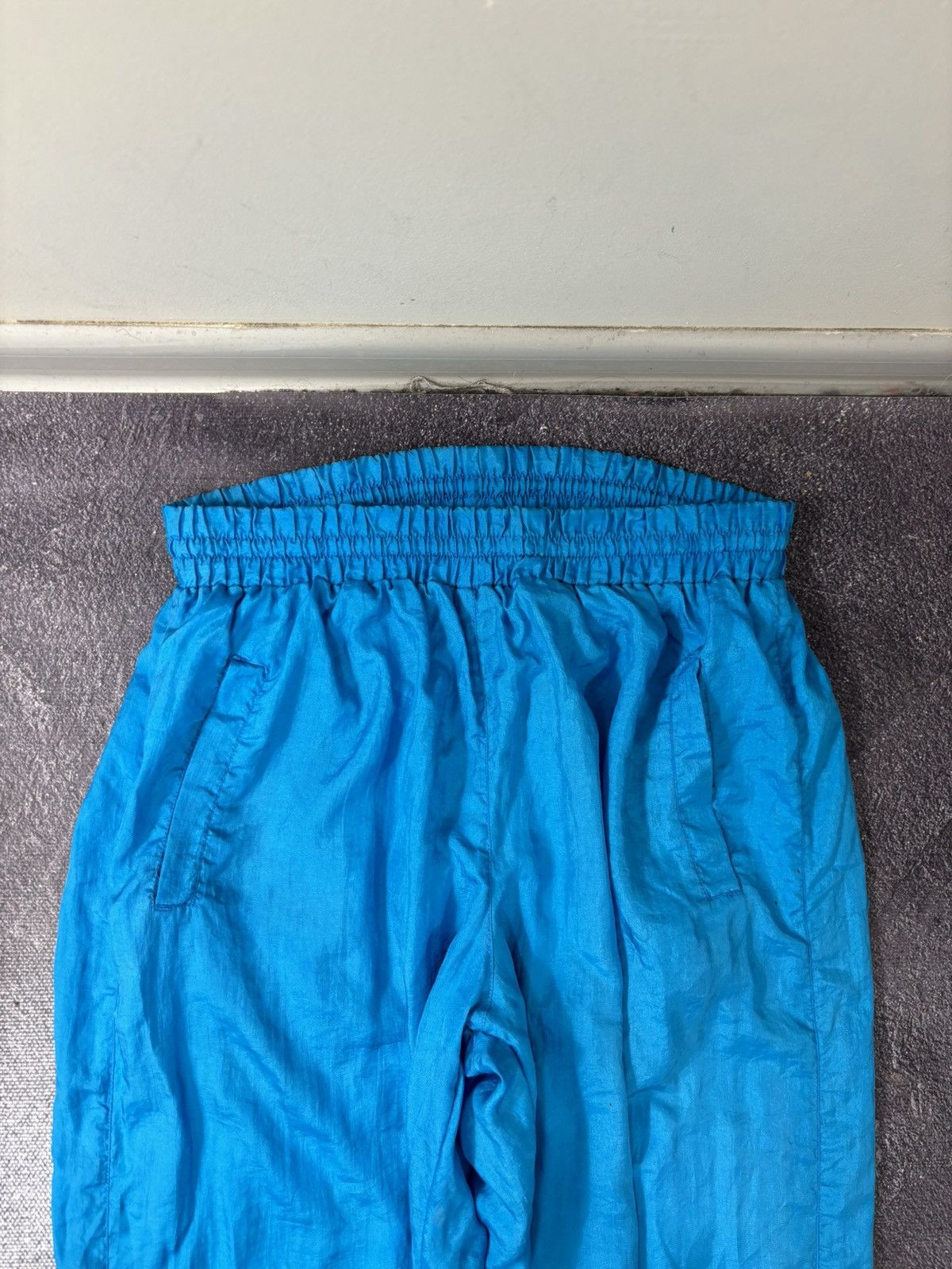 Puma Vintage Puma Tracksuit Set Nylon Y2K Retro Hype Pants/Jacket Size US M / EU 48-50 / 2 - 19 Thumbnail