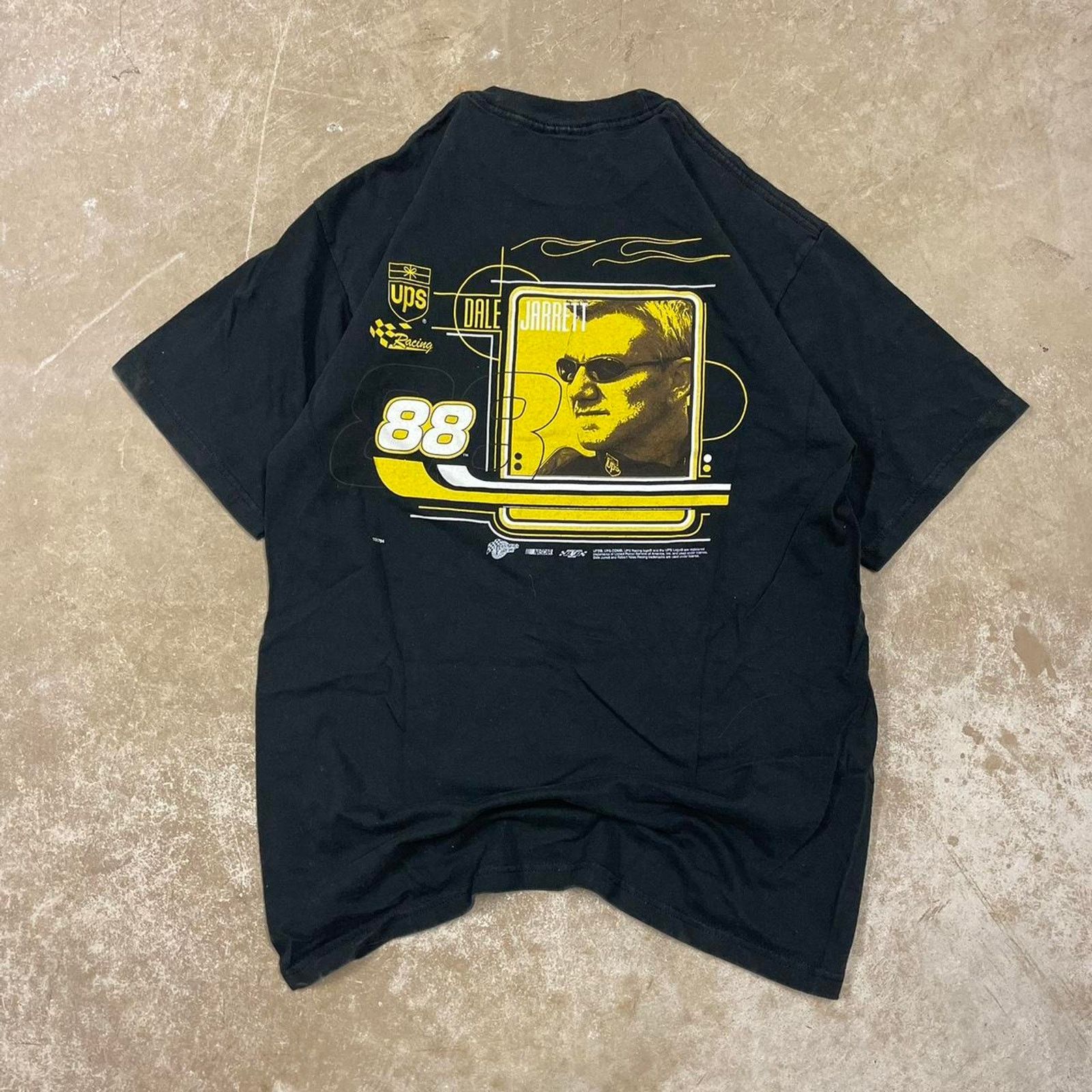 NASCAR Vintage Dale jarretblack nascar racing tee size large Size US L / EU 52-54 / 3 - 1 Thumbnail