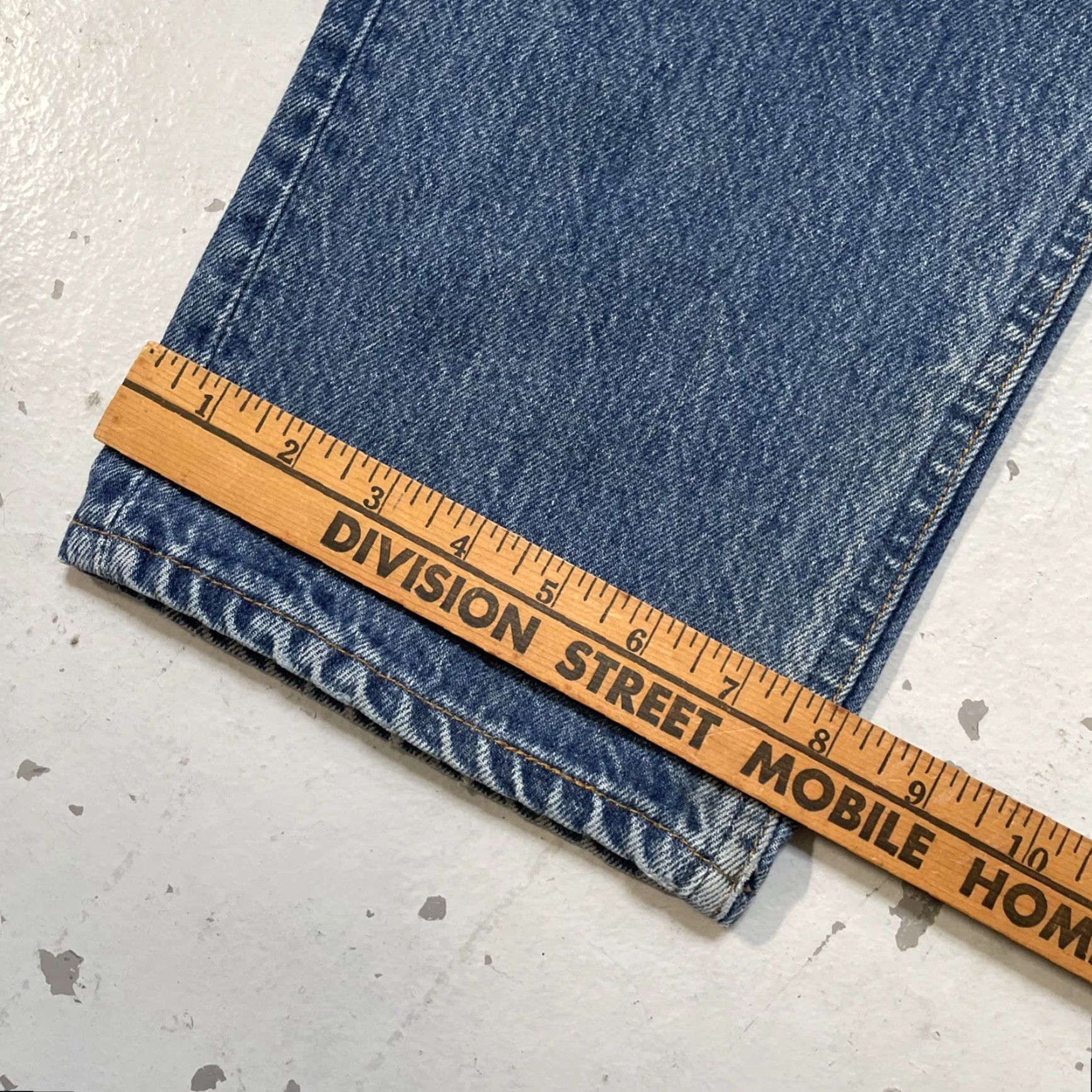 Levi's VINTAGE Levi’s 501 XX Jeans Distressed USA Denim 34x34 Blue Men/NBA? 90s Patina 34x34 Headline? Size US 34 / EU 50 - 2 Thumbnail