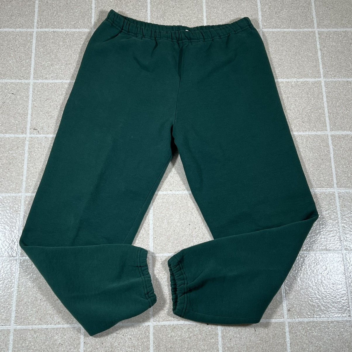 Russell Athletic Vintage Russell Athletic Sweatpants Green Made In USA Size US 32 / EU 48 - 1 Thumbnail